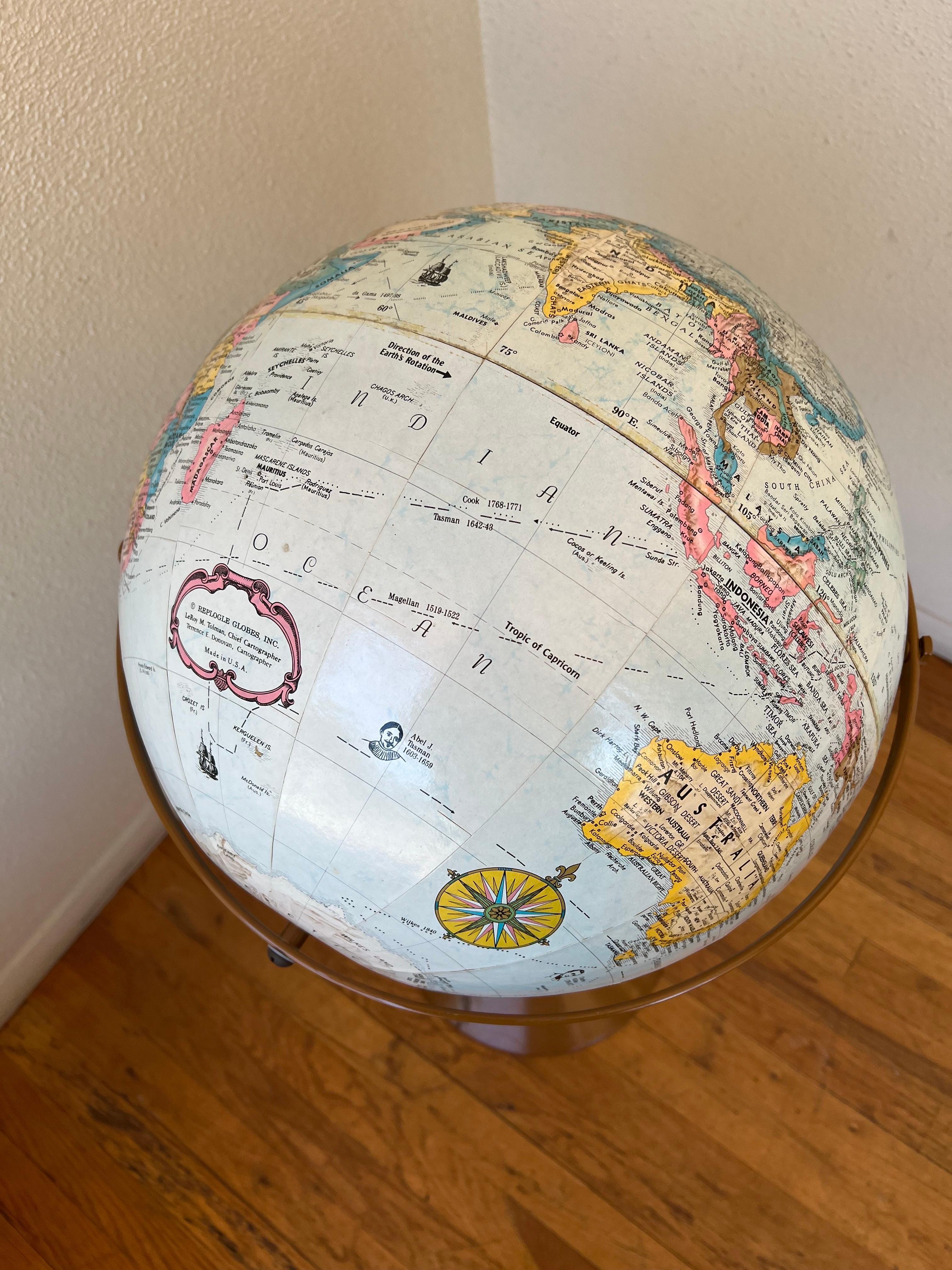 American Mid Century Floor Stand Globe by Reploge Globes In Good Condition In San Diego, CA