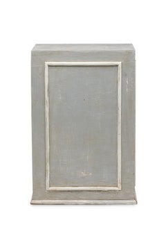 Amerikanischer grau lackierter Mid-Century-Sockel