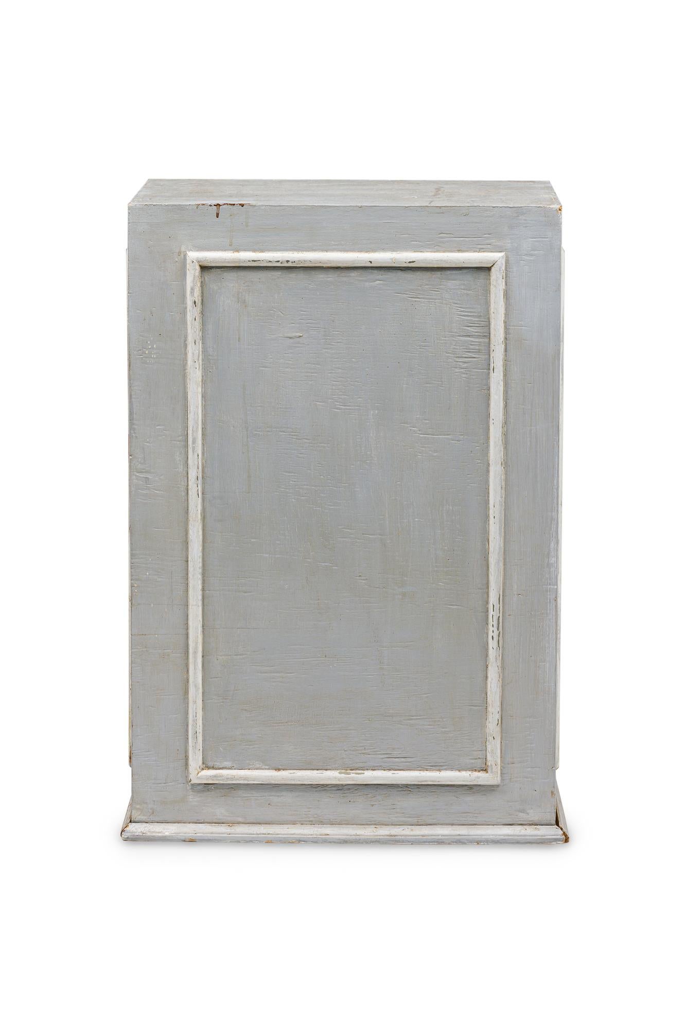 Hand-Painted American Mid-Century Grey Painted Pedestal For Sale