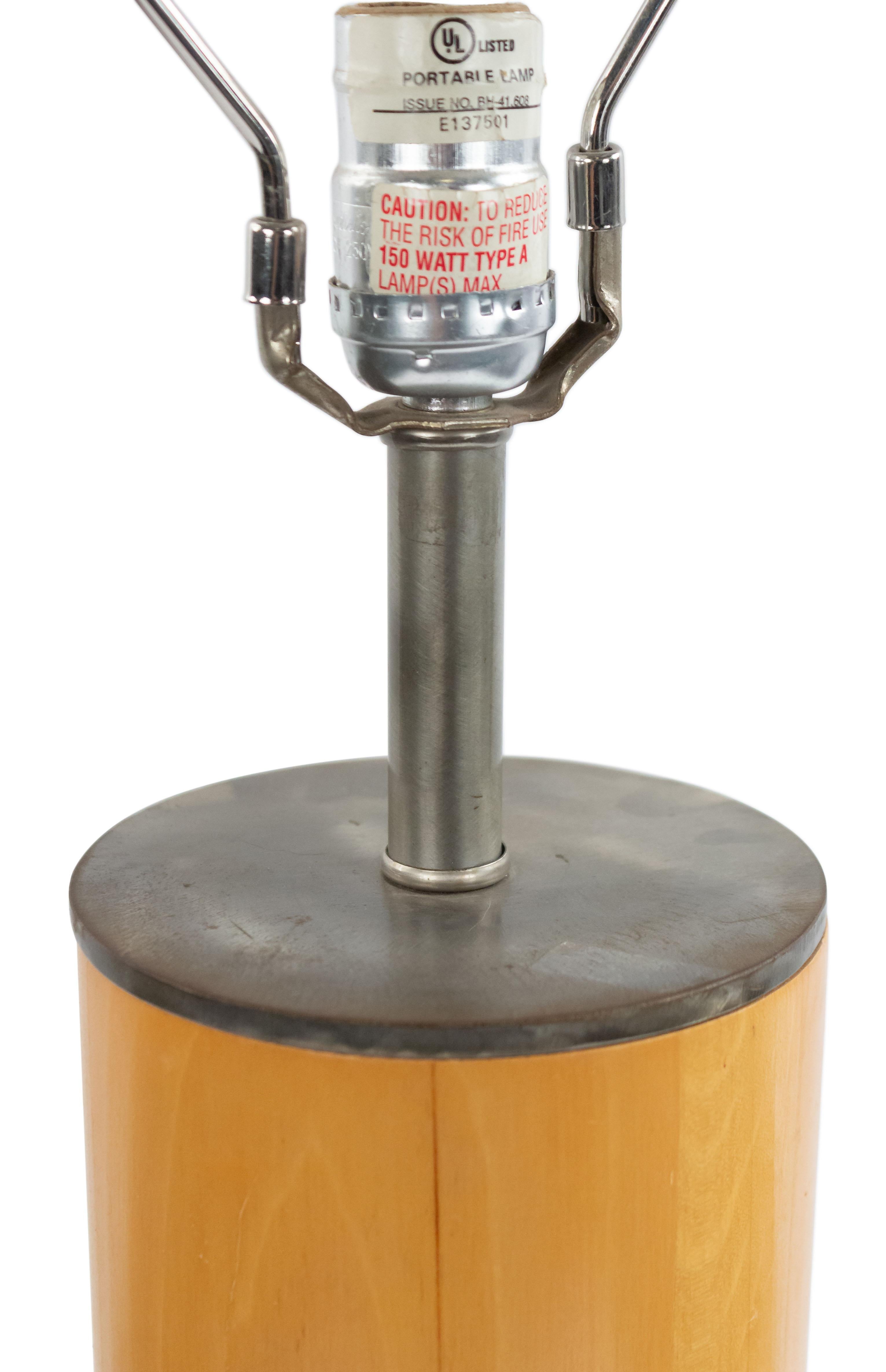 Érable Lampes de table en bois d'érable américain du milieu du siècle en vente