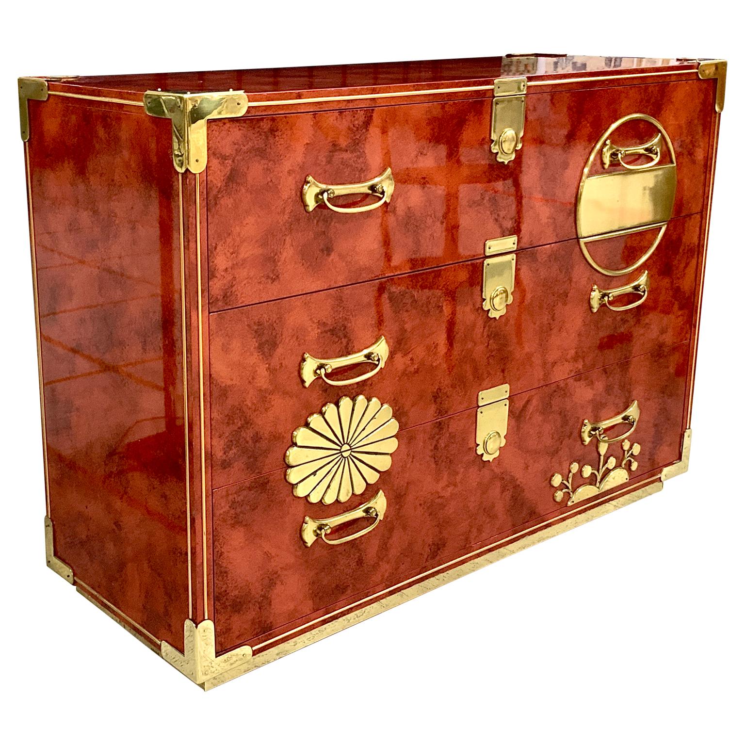 20th Century American Mid-Century Mastercraft Asian Modern Brass Chest of Drawers For Sale