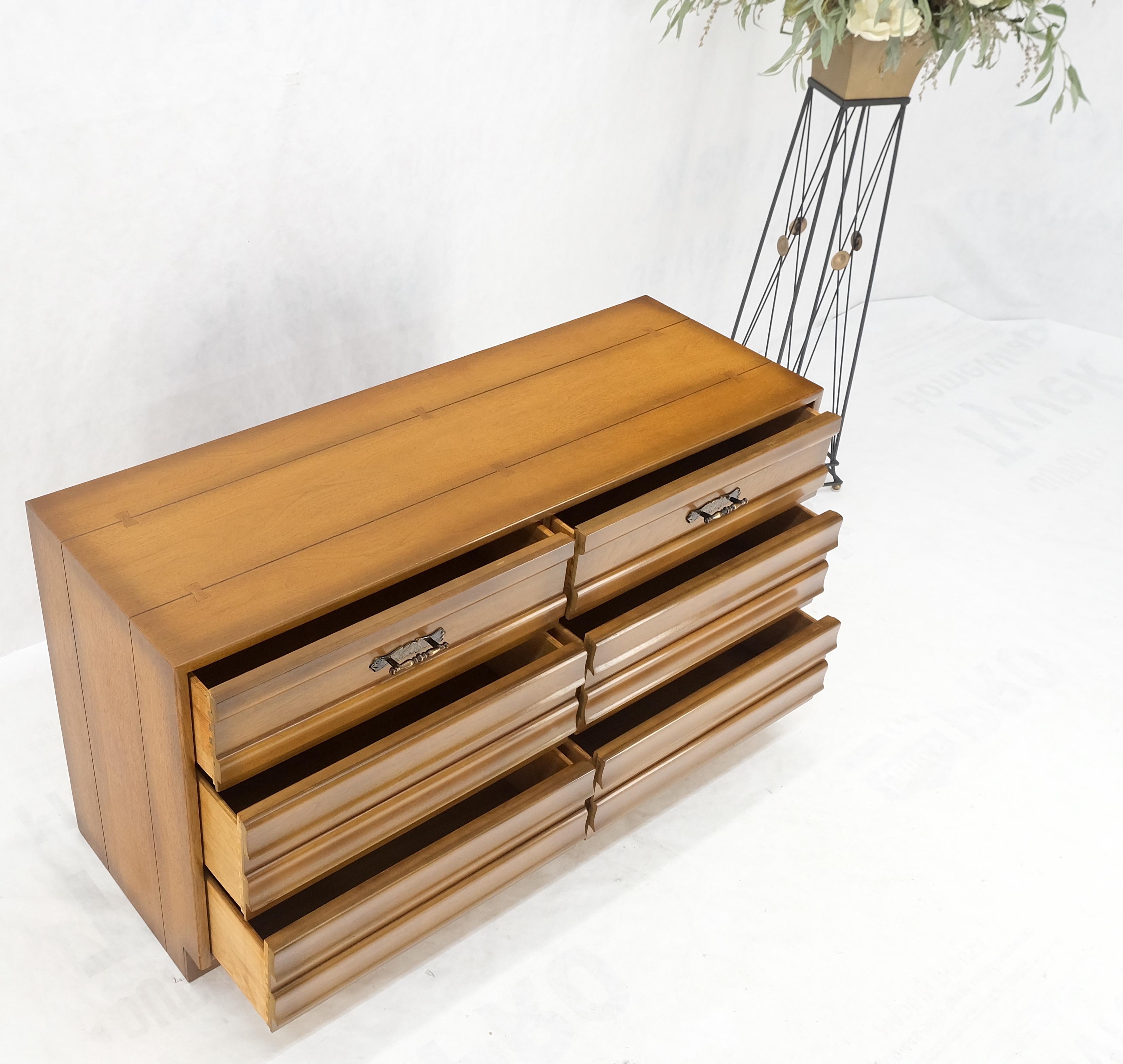 Lacquered American Mid-Century Modern 6 Drawers Dresser Credenza w Butterfly Joints MINT! For Sale
