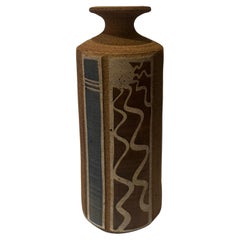 American Mid century Modern California Pottery Cearmic Vase by Bob Sakoda