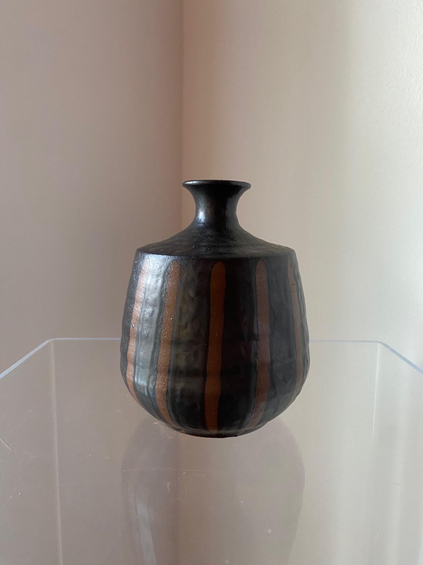 Mid-Century Modern Vase en céramique de la California Pottery de style américain du milieu du siècle dernier en vente