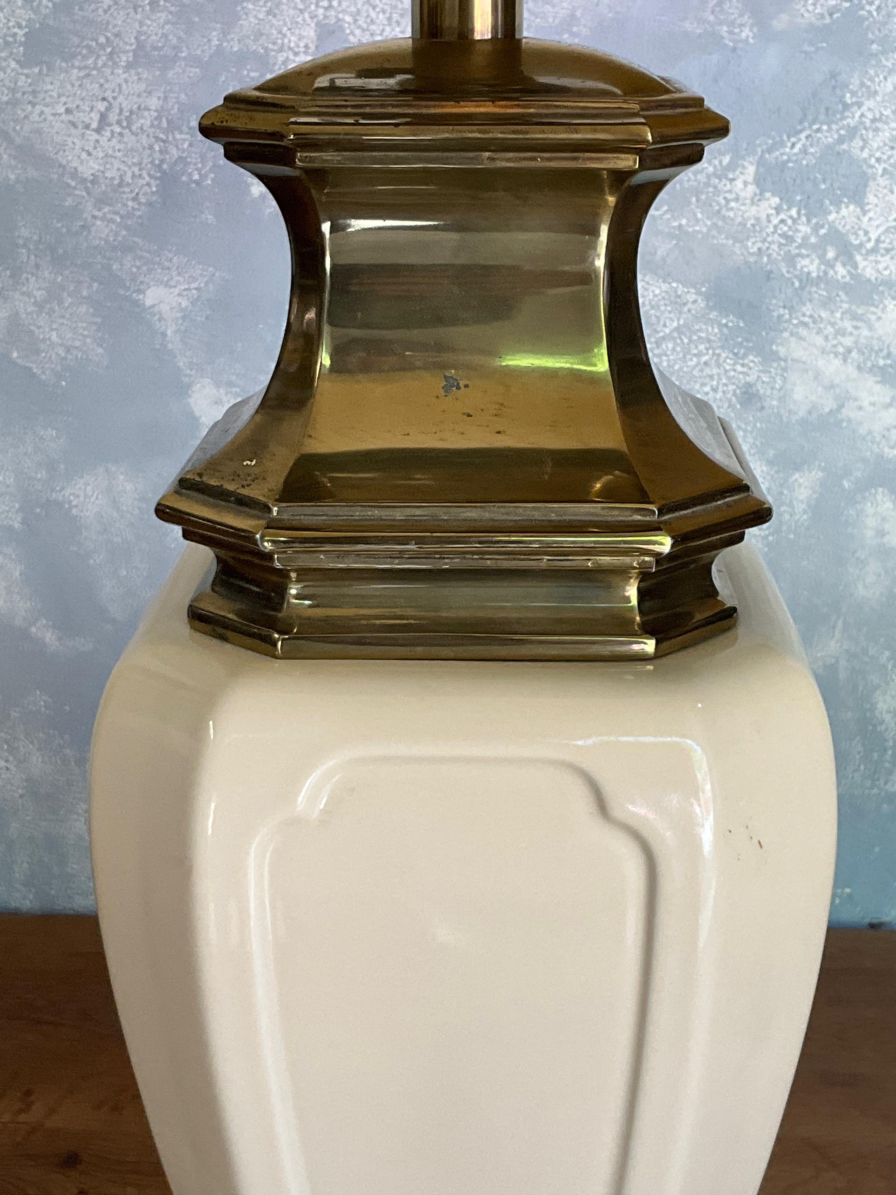 Mid-20th Century American Mid-Century Ceramic and Brass Stiffel Table Lamp For Sale