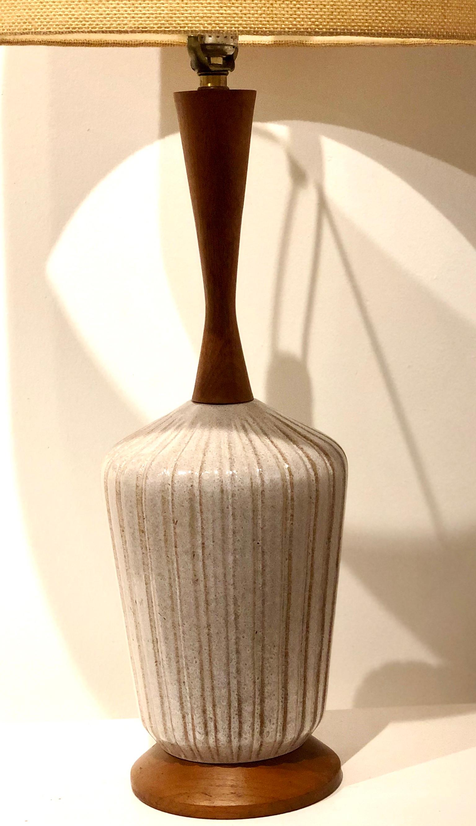 American Mid-Century Modern Ceramic Lamp with Walnut Accents 1