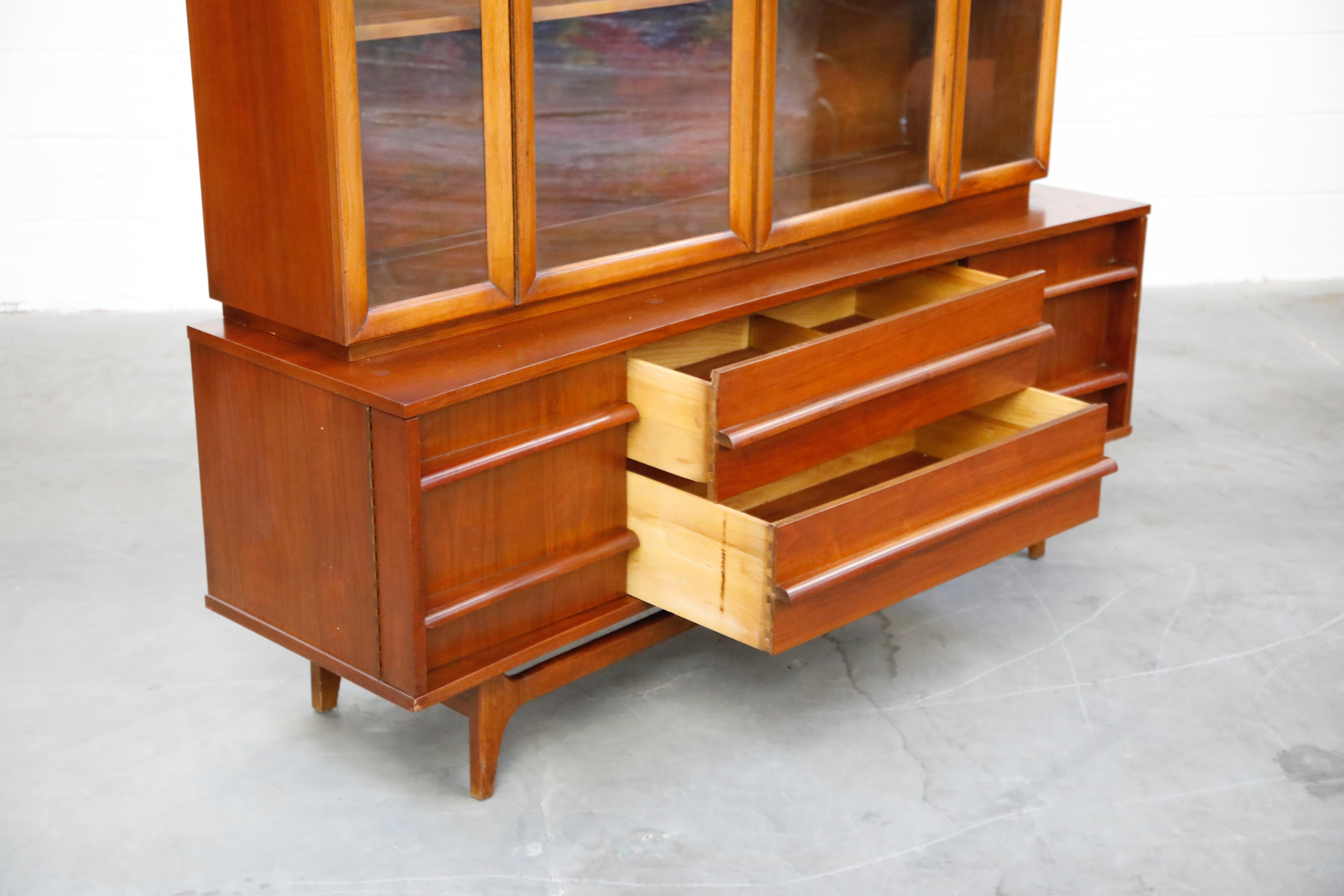 Wood American Mid-Century Modern China Display Cabinet, circa 1950s