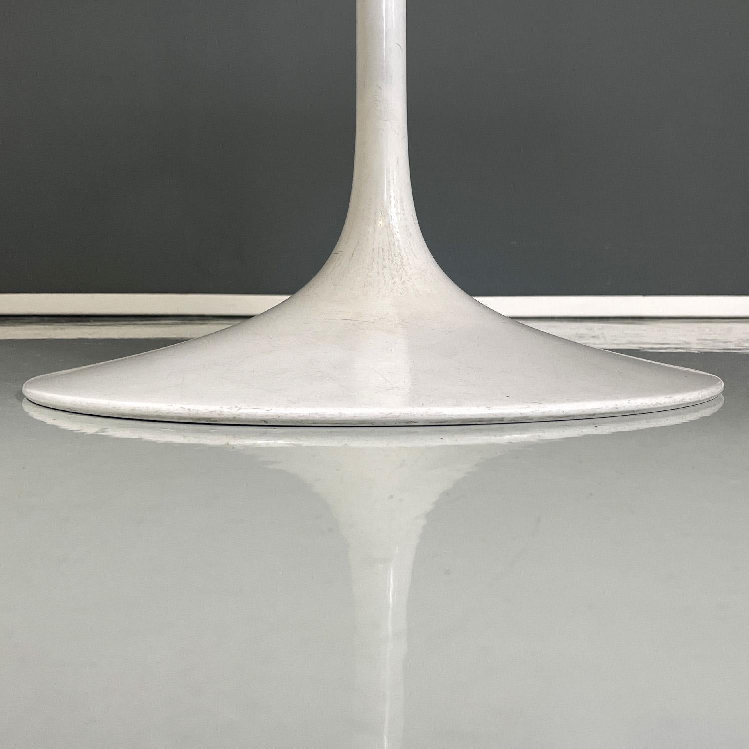 American mid-century modern dining table Tulip by Eero Saarinen for Knoll, 1960s 3