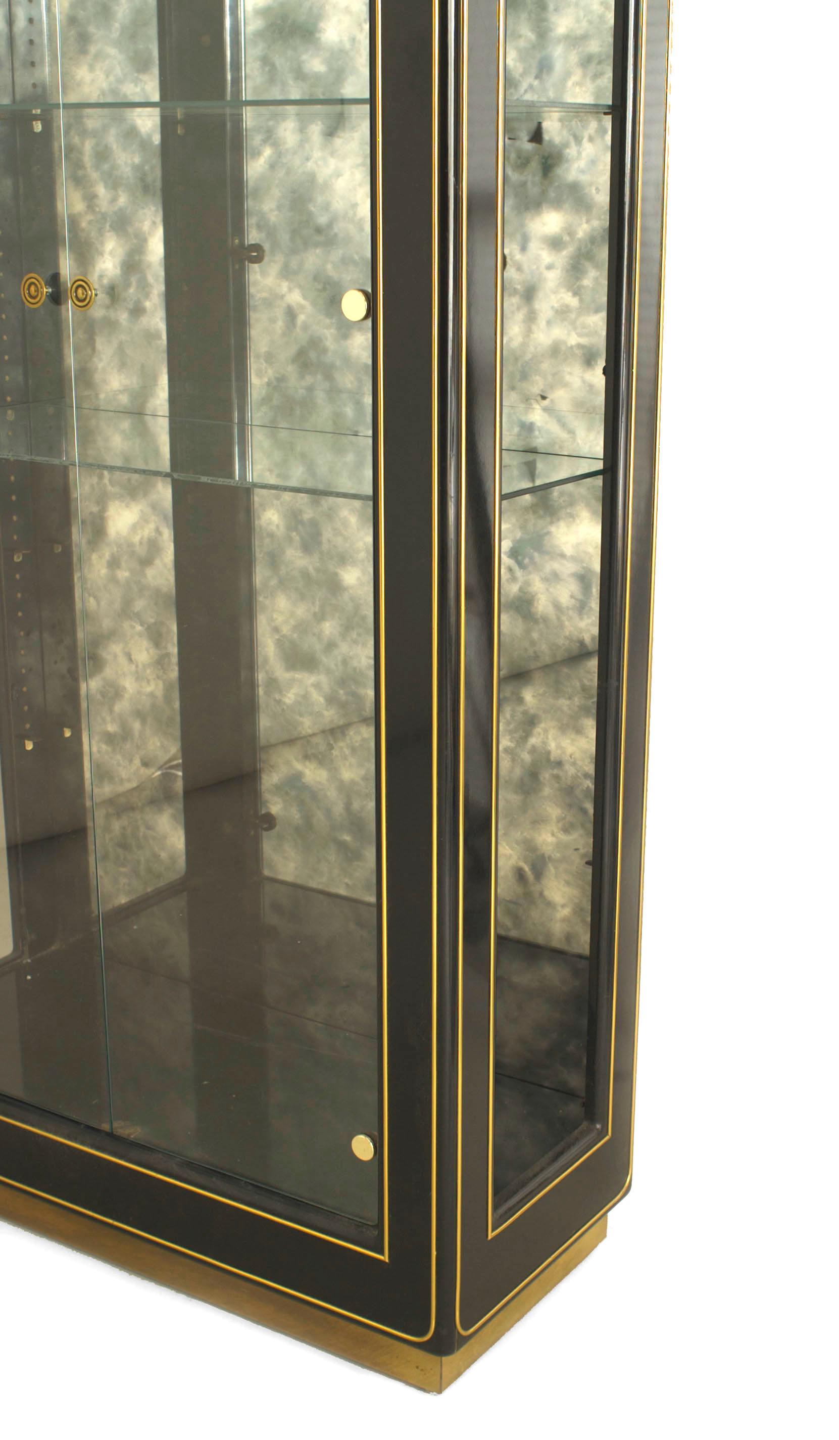 Amerikanische ebonisierte Vitrine, Mid-Century Modern (amerikanisch) im Angebot