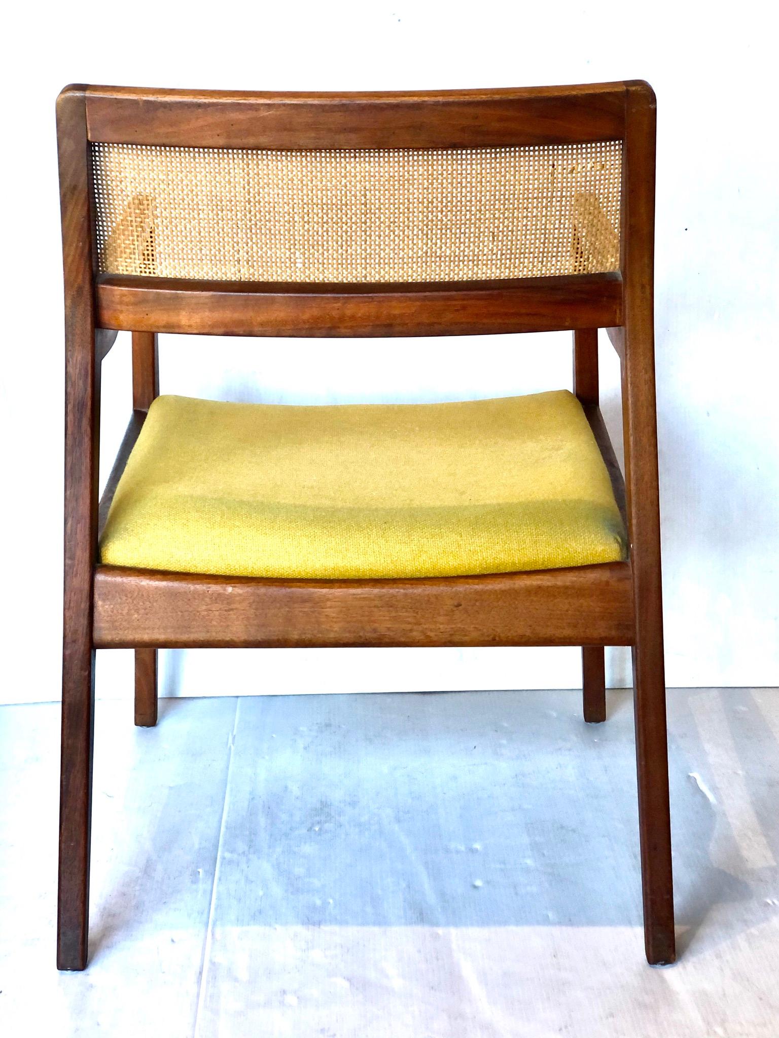 Upholstery American Mid-Century Modern Jens Risom Playboy Armchair