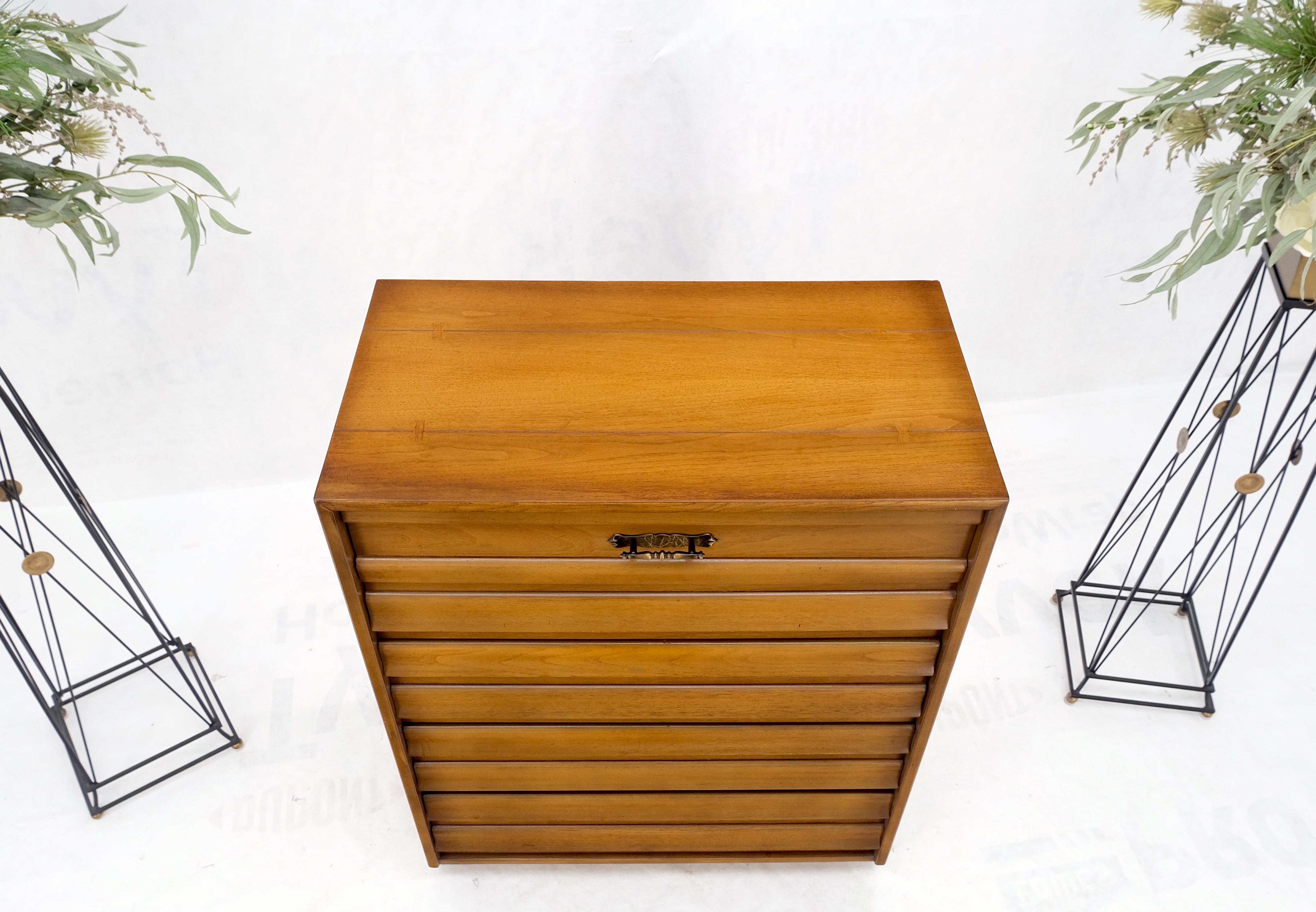 American Mid-Century Modern Light Walnut 5 Drawers High Chest Dresser Mint! For Sale 5