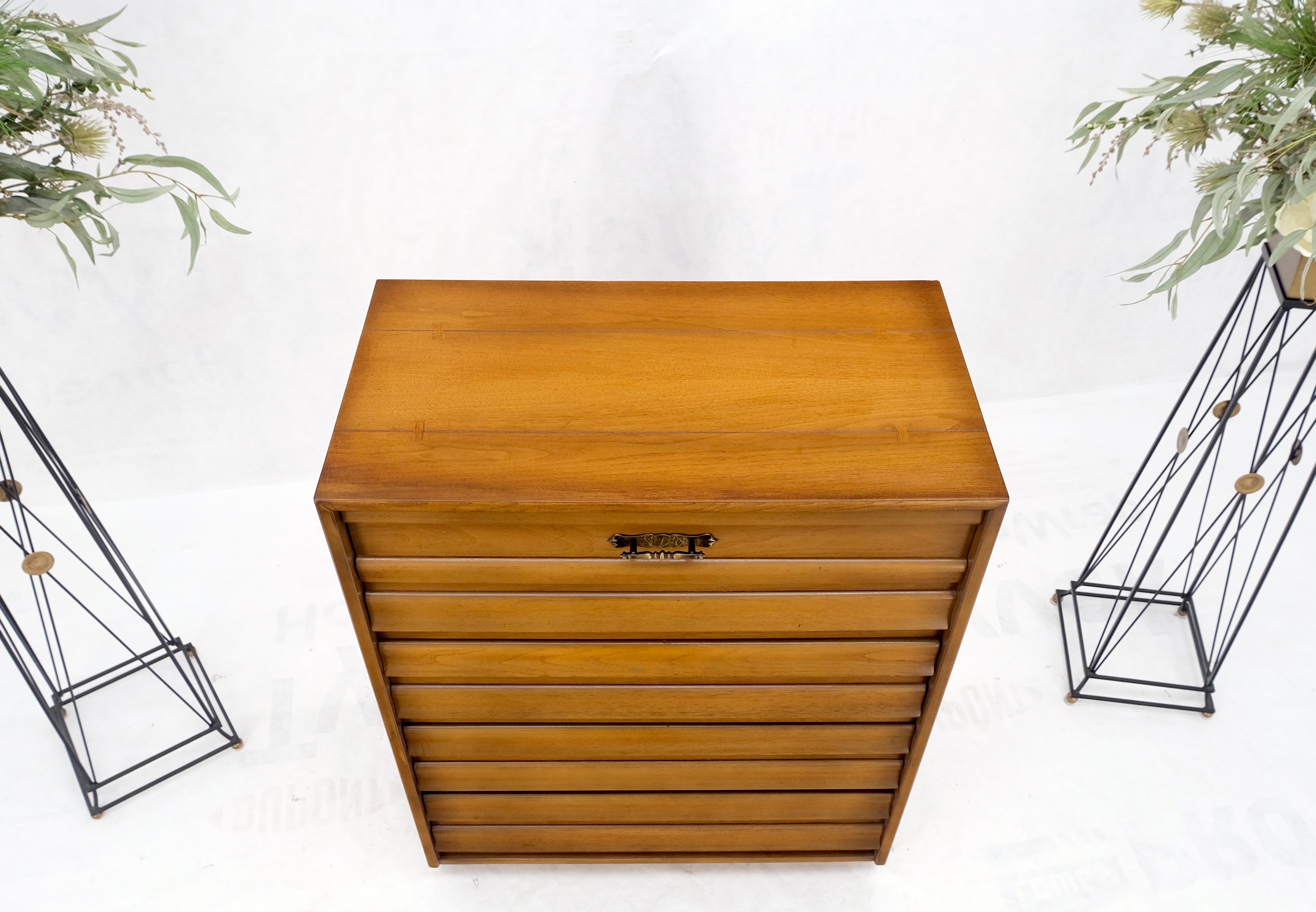 American Mid-Century Modern Light Walnut 5 Drawers High Chest Dresser Mint! For Sale 6