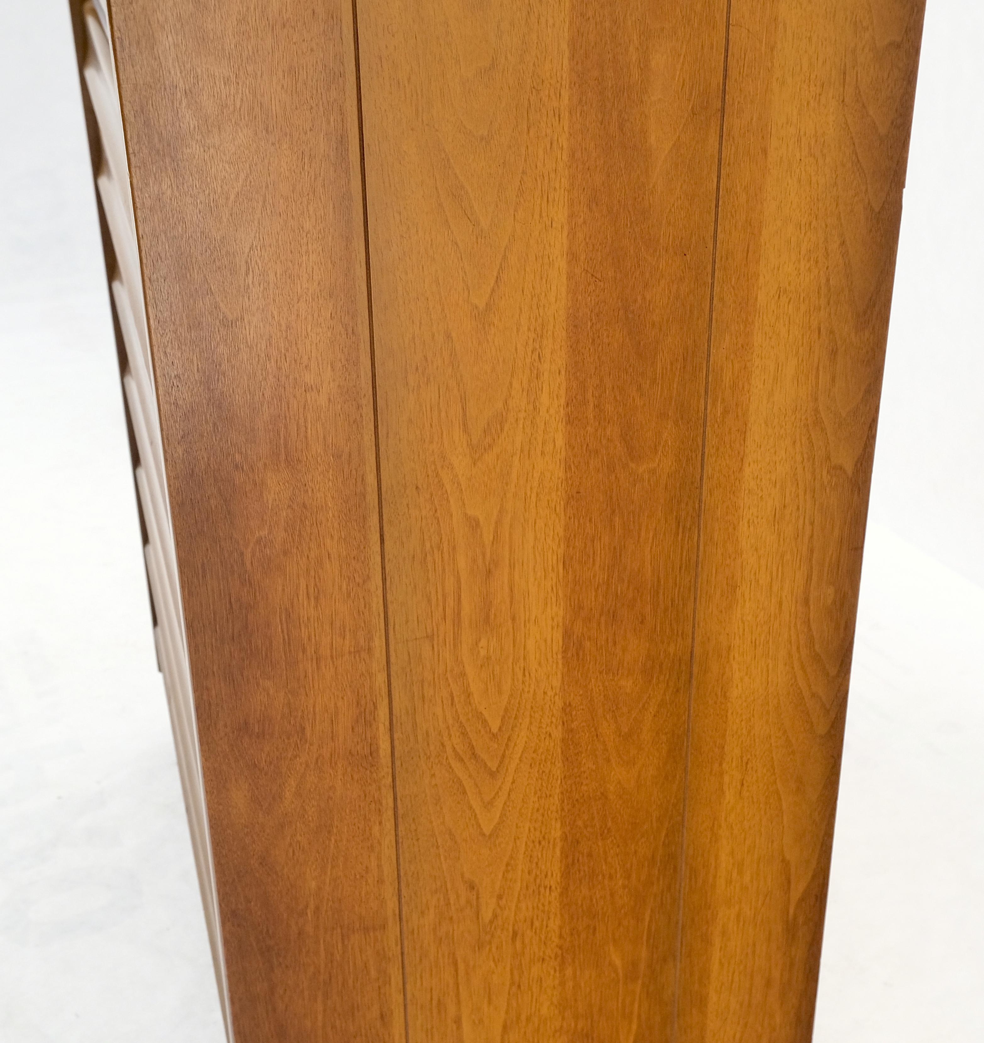 American Mid-Century Modern Light Walnut 5 Drawers High Chest Dresser Mint! For Sale 7
