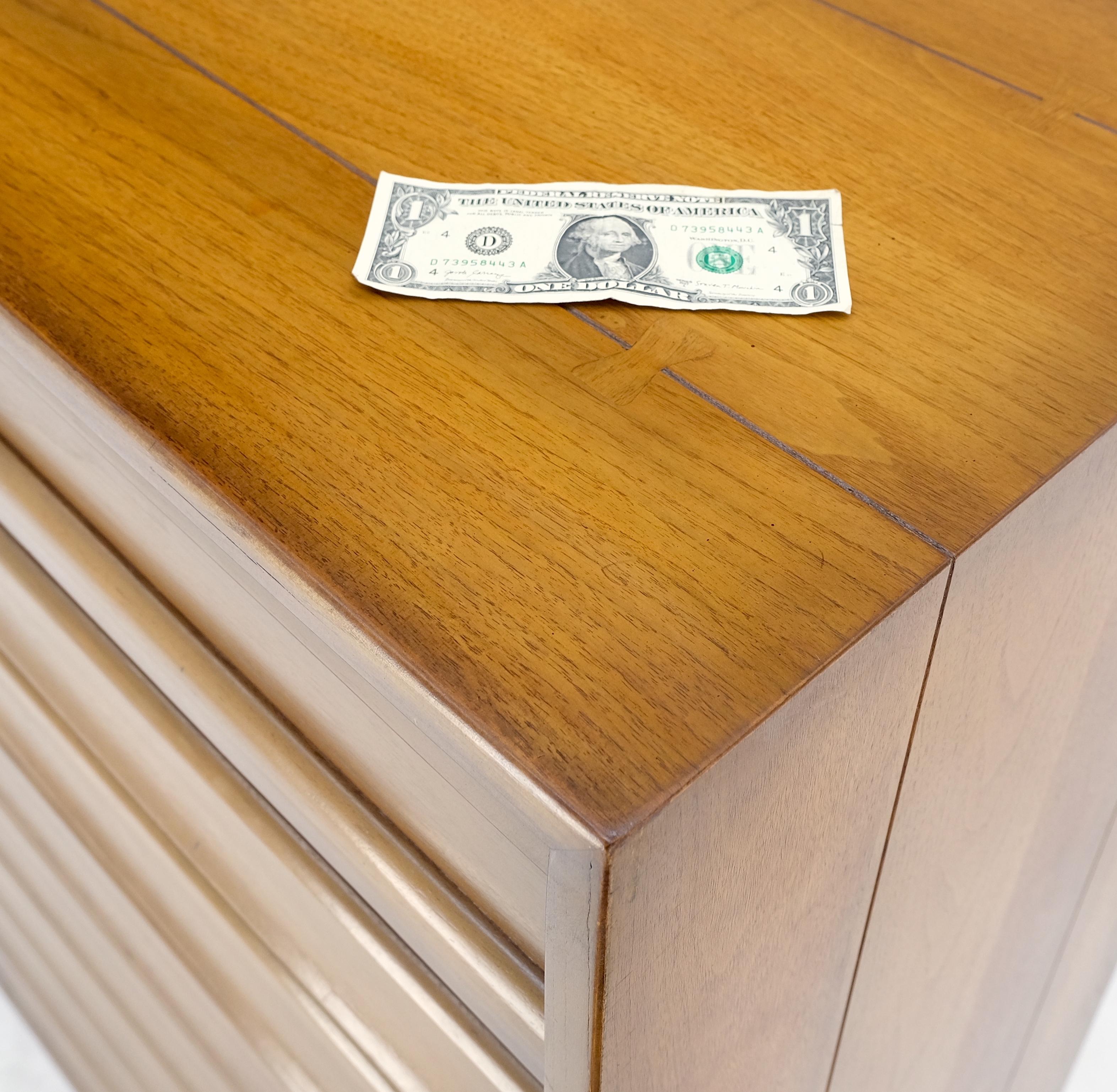 American Mid-Century Modern Light Walnut 5 Drawers High Chest Dresser Mint! For Sale 12