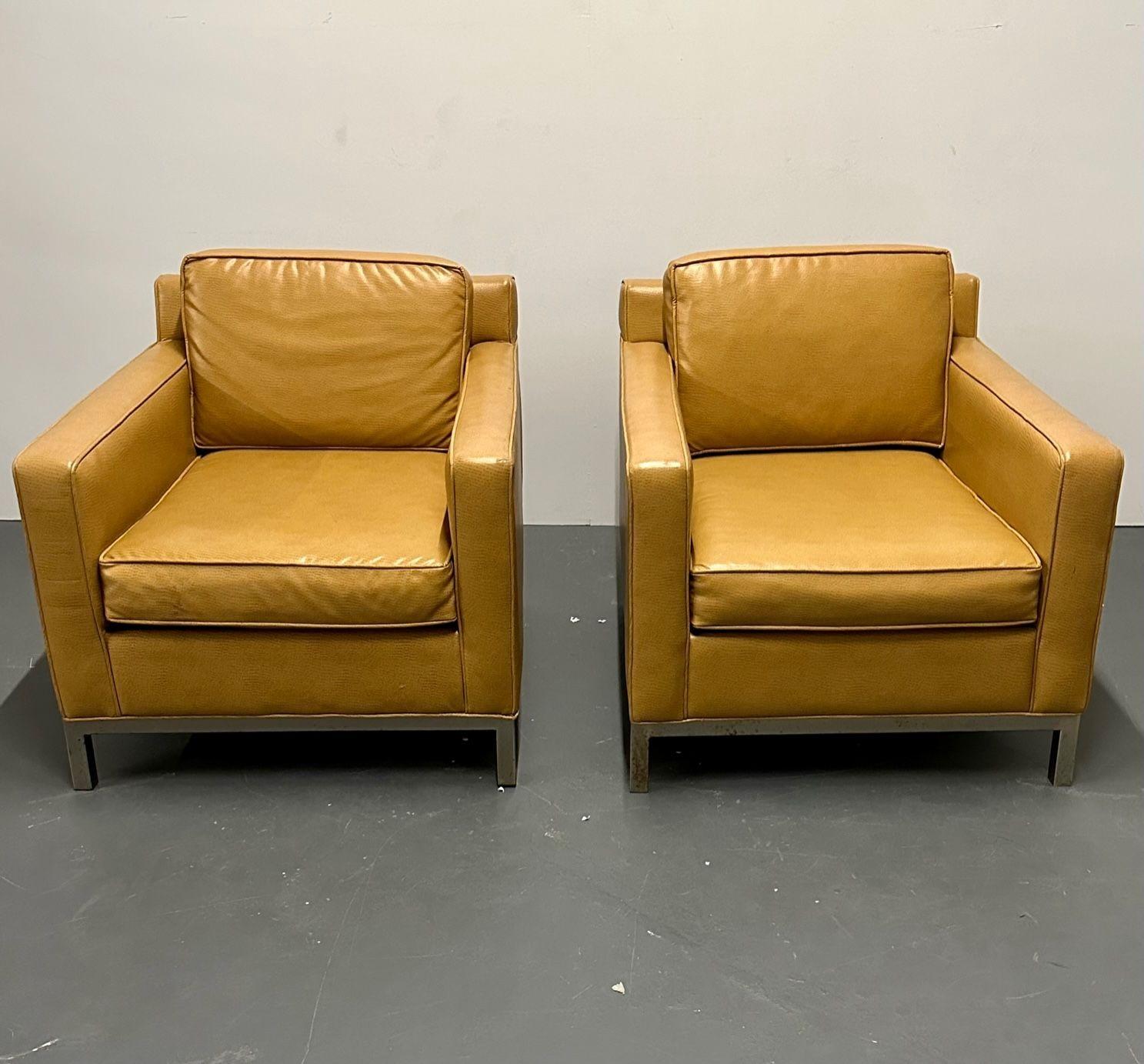 American Mid-Century Modern Lounge Chairs, Chrome, Leather, Manner Baughman In Good Condition For Sale In Stamford, CT