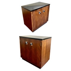 American Mid-Century Modern Pair of Walnut/Laminate Night Stands by Thomasville