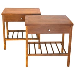 Vintage American Mid-Century Modern Pair of Walnut Night Tables by Stanley
