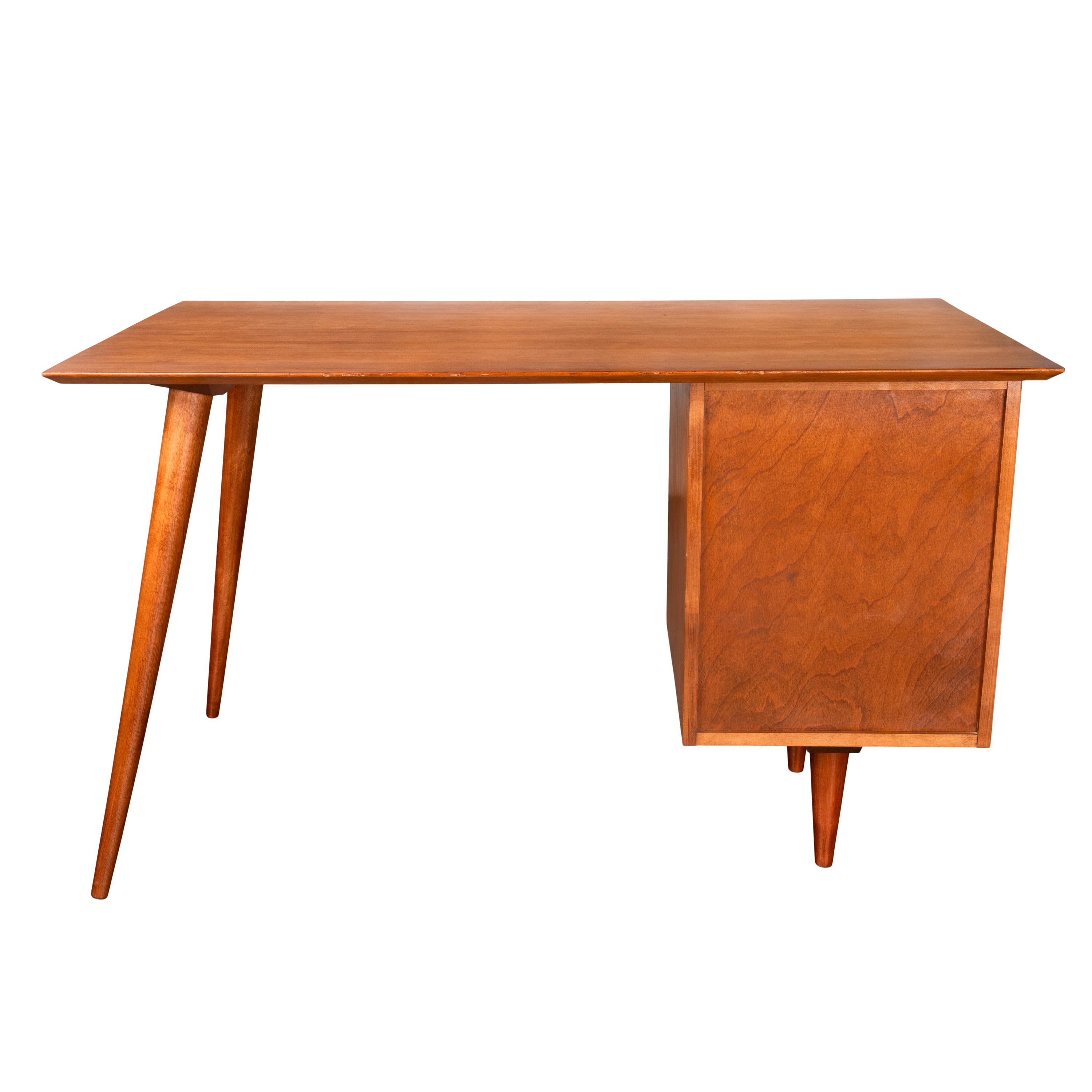 American Mid Century Modern Paul McCobb Planner Group Maple # 1560 Desk 1950's For Sale 6