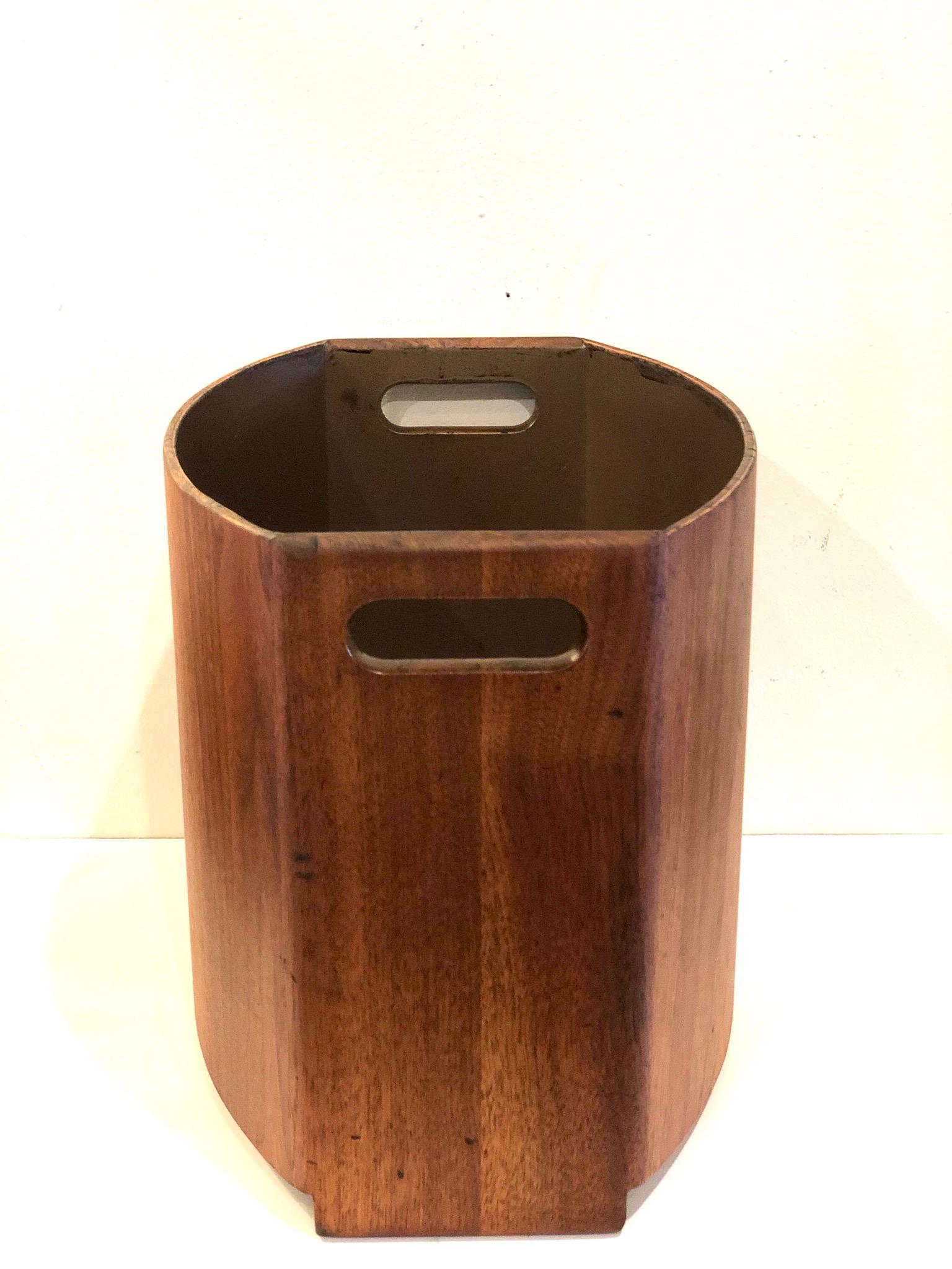 Art Deco American Mid-Century Modern Rare Large Wastebasket with Handles by Stow Davis