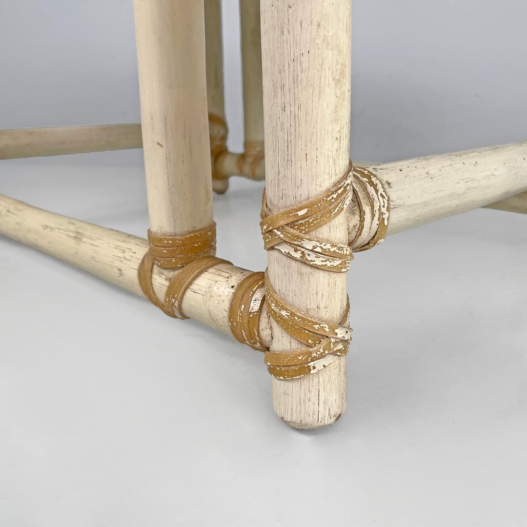 Mesa de centro americana moderna de mediados de siglo de ratán y madera blanca de Mcguire, años 60 en venta 11