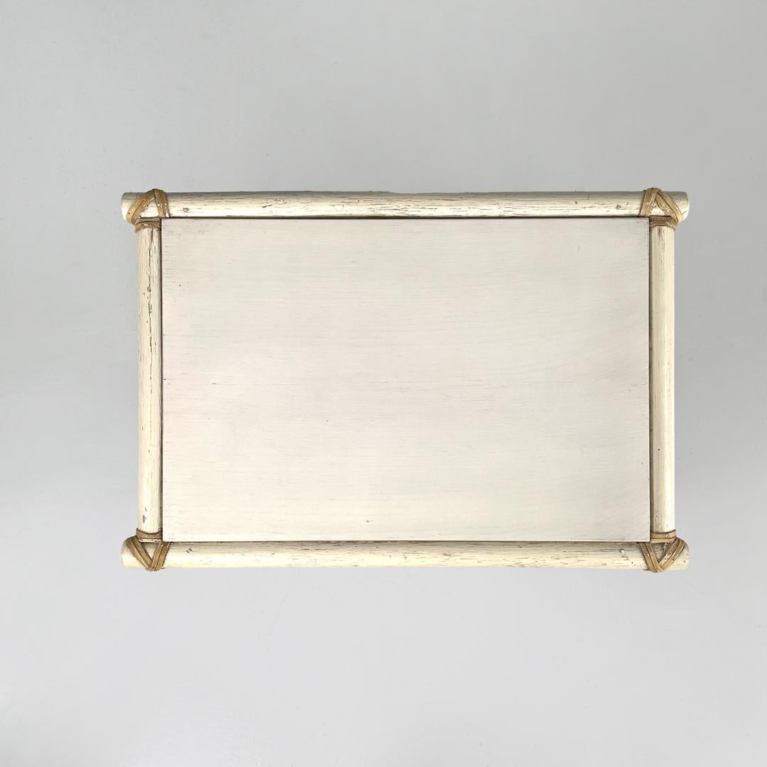 Mesa de centro americana moderna de mediados de siglo de ratán y madera blanca de Mcguire, años 60 en venta 1