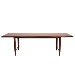 American Mid-Century Modern Rosewood Veneer Cocktail Table