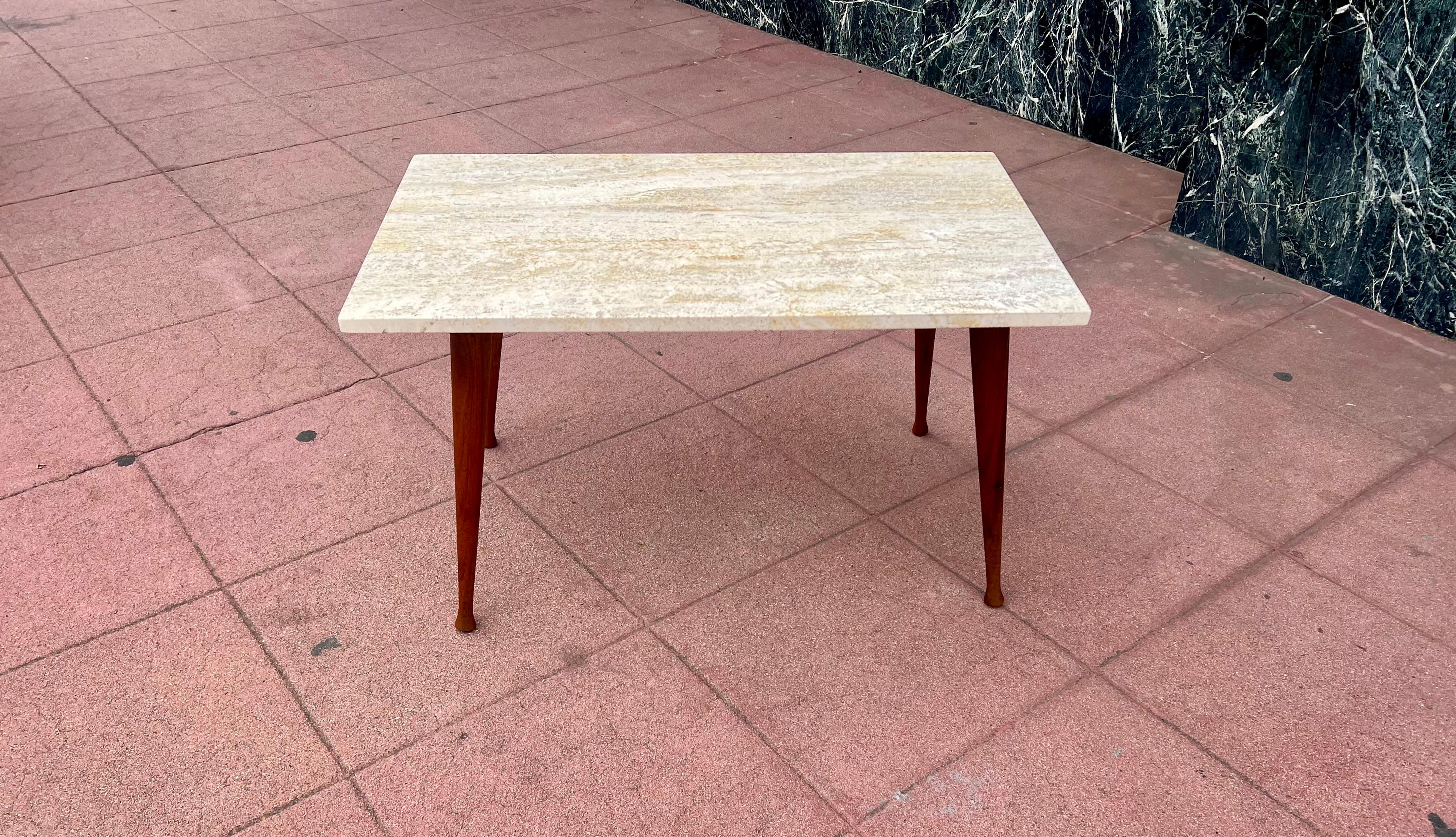 20th Century american Mid century Modern Small Coffee table in walnut & Marble For Sale