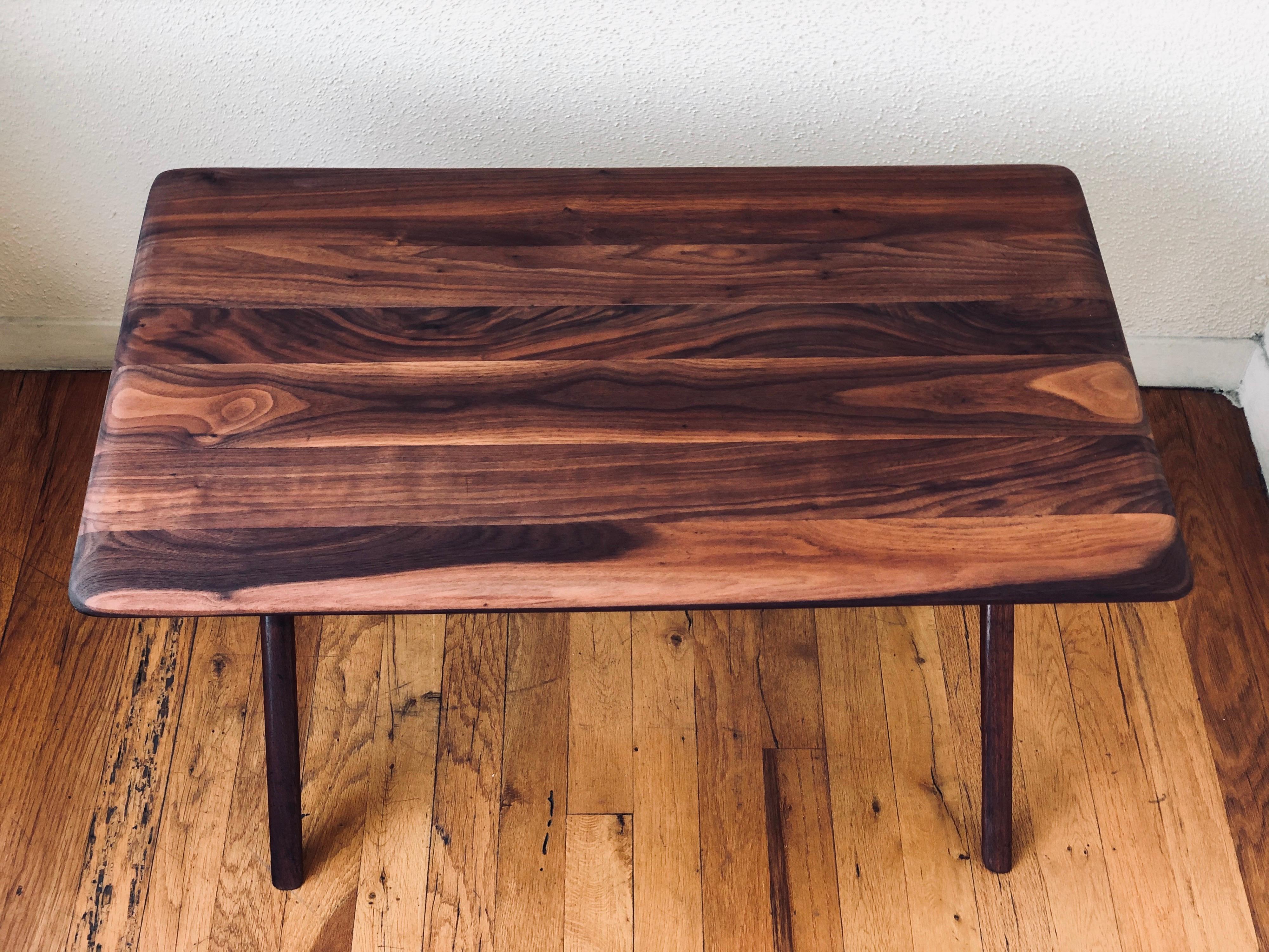 American Mid-Century Modern Solid Walnut Small Coffee Cocktail Table In Good Condition In San Diego, CA