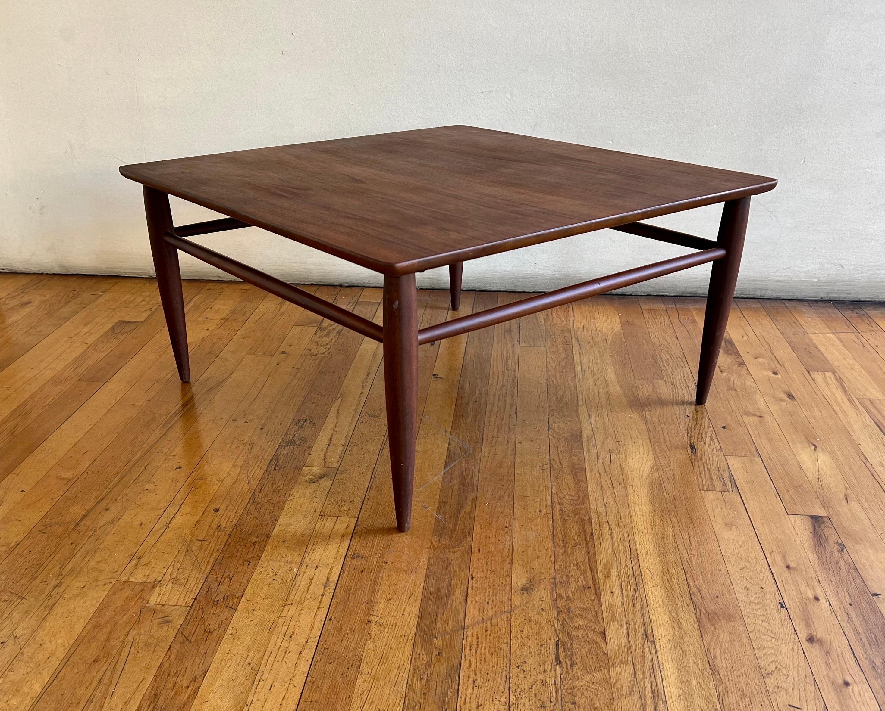 20th Century American Mid-Century Modern Square Coffee Table in Walnut
