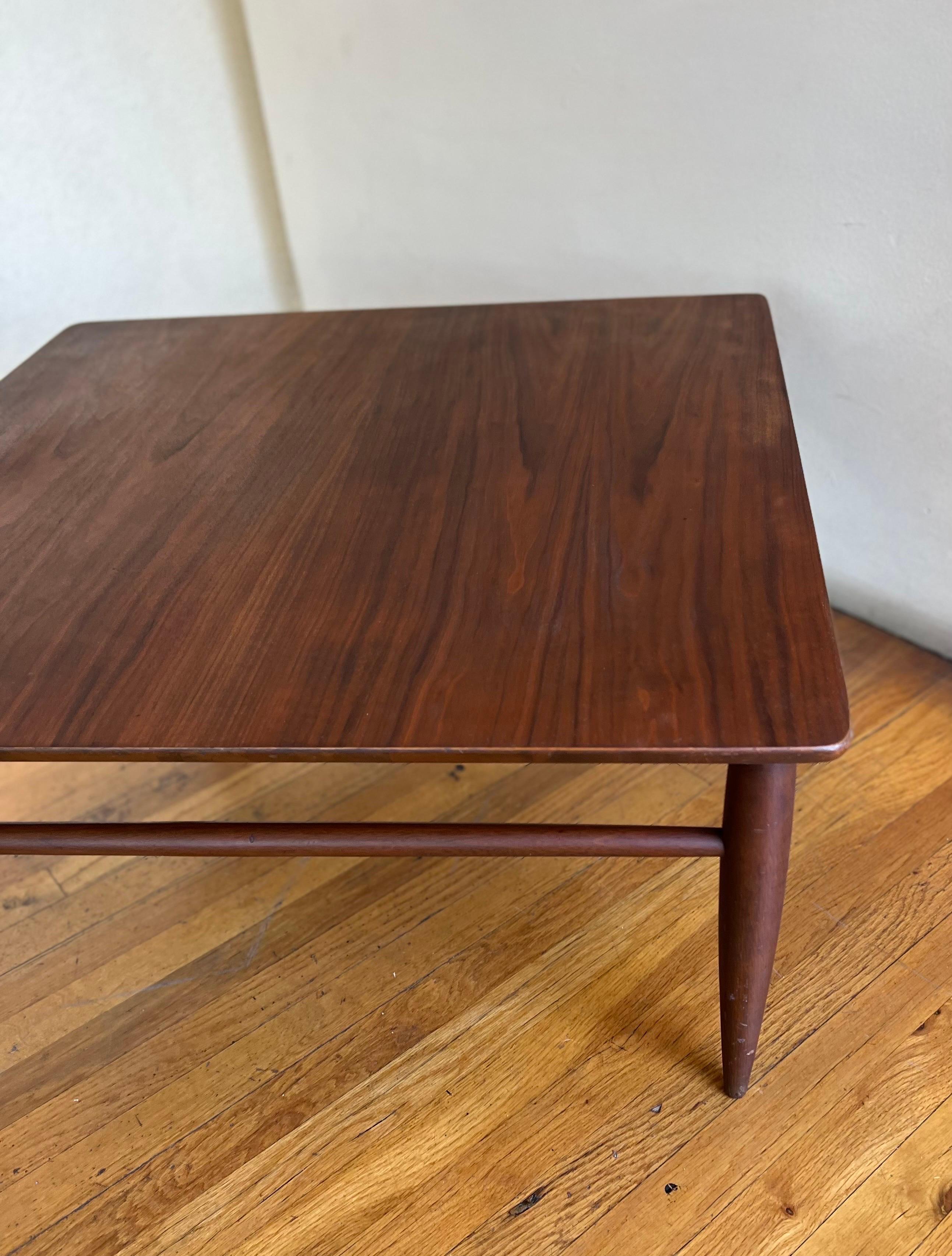 American Mid-Century Modern Square Coffee Table in Walnut 1