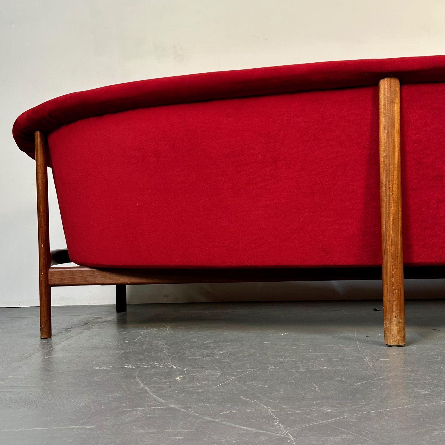 Curved Danish Mid-Century Modern Three Seater Sofa by Johannes Andersen, Walnut For Sale 15