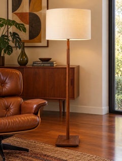 American Mid Century Modern Walnut & Brass Rare Floor Lamp by Lightolier