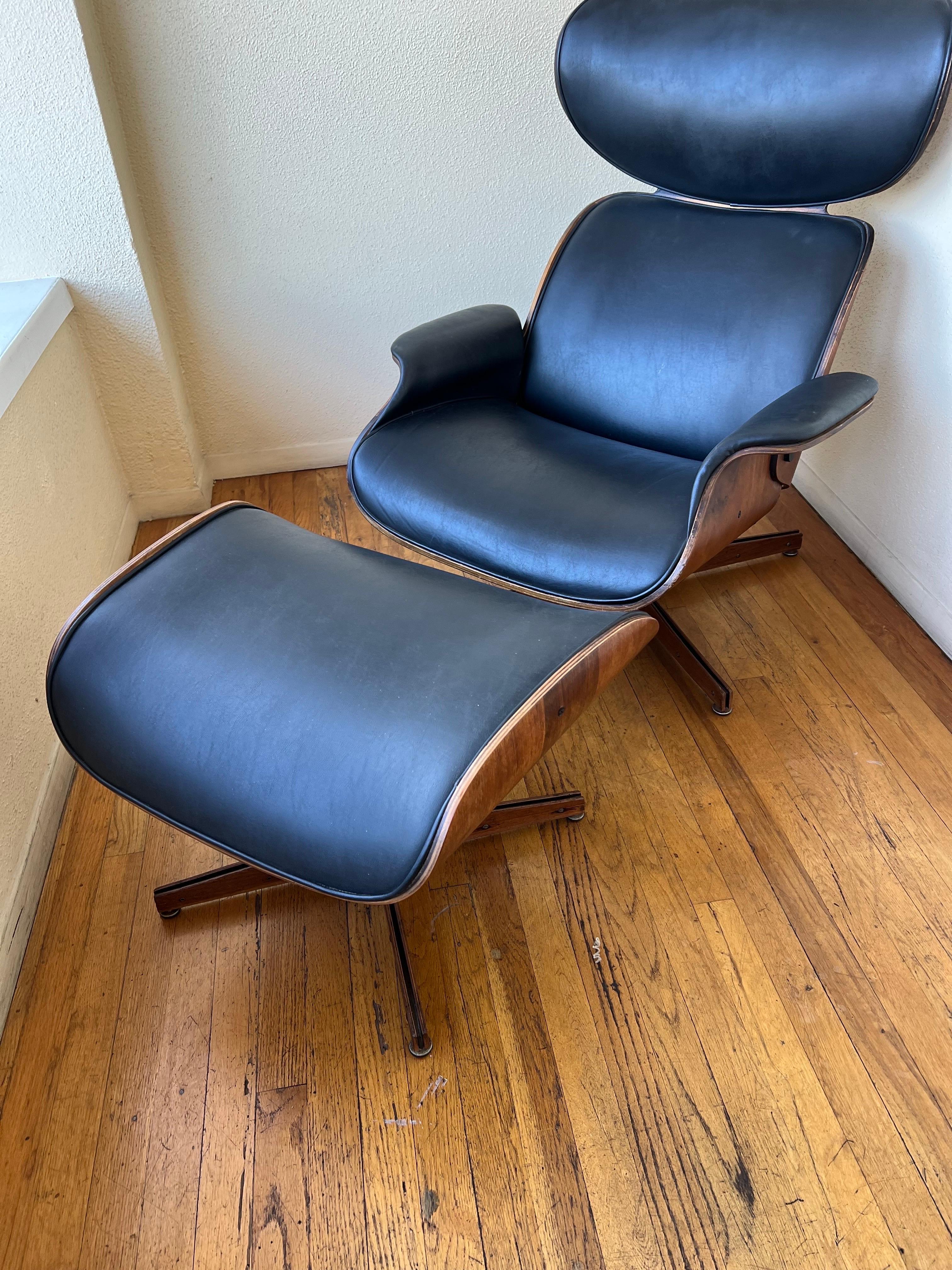 American Mid-Century Modern Walnut Chair & Ottoman by Plycraft 1