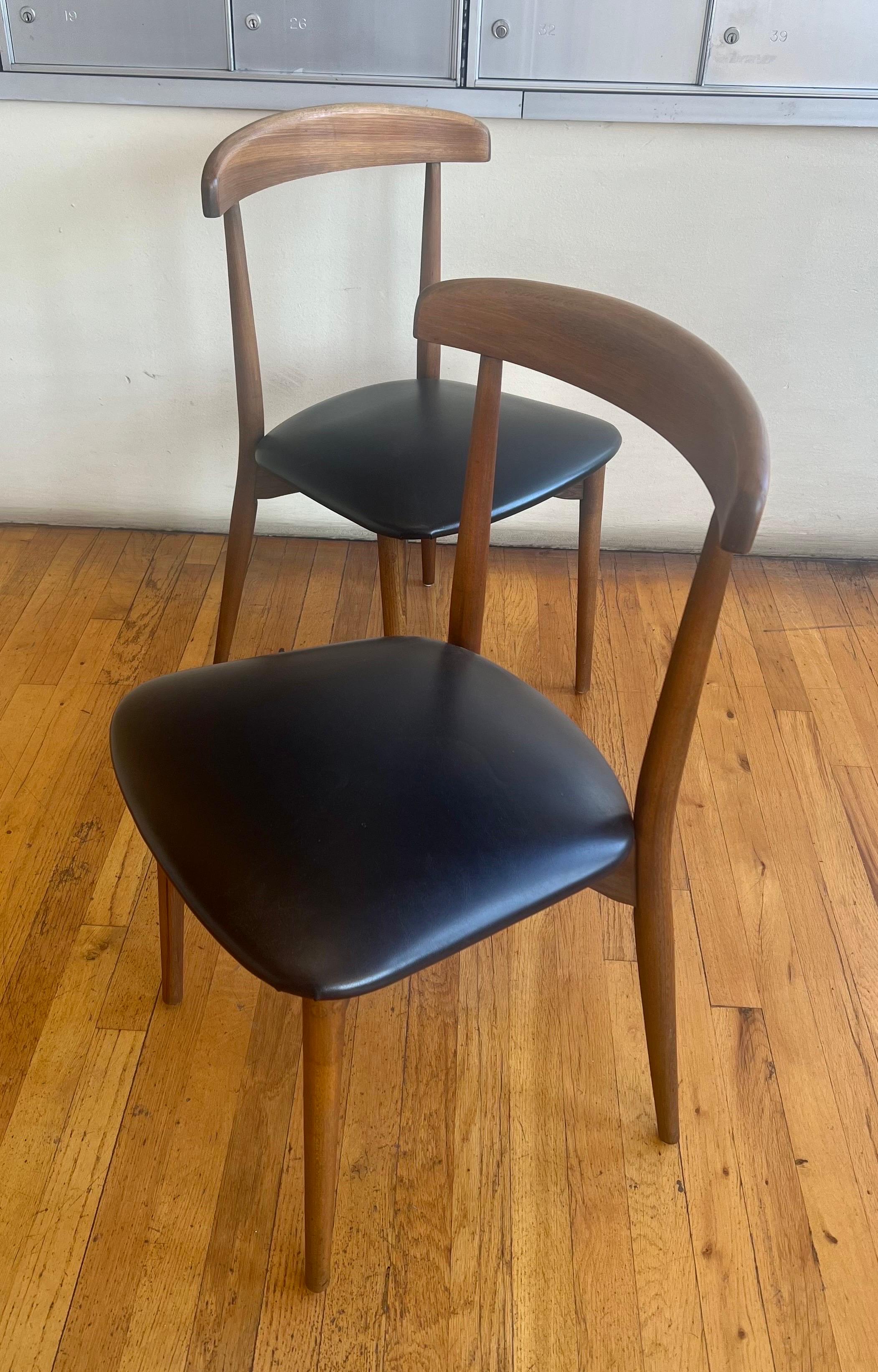 American Mid century Modern Walnut Desk/Dining Chairs 3 Available In Excellent Condition For Sale In San Diego, CA