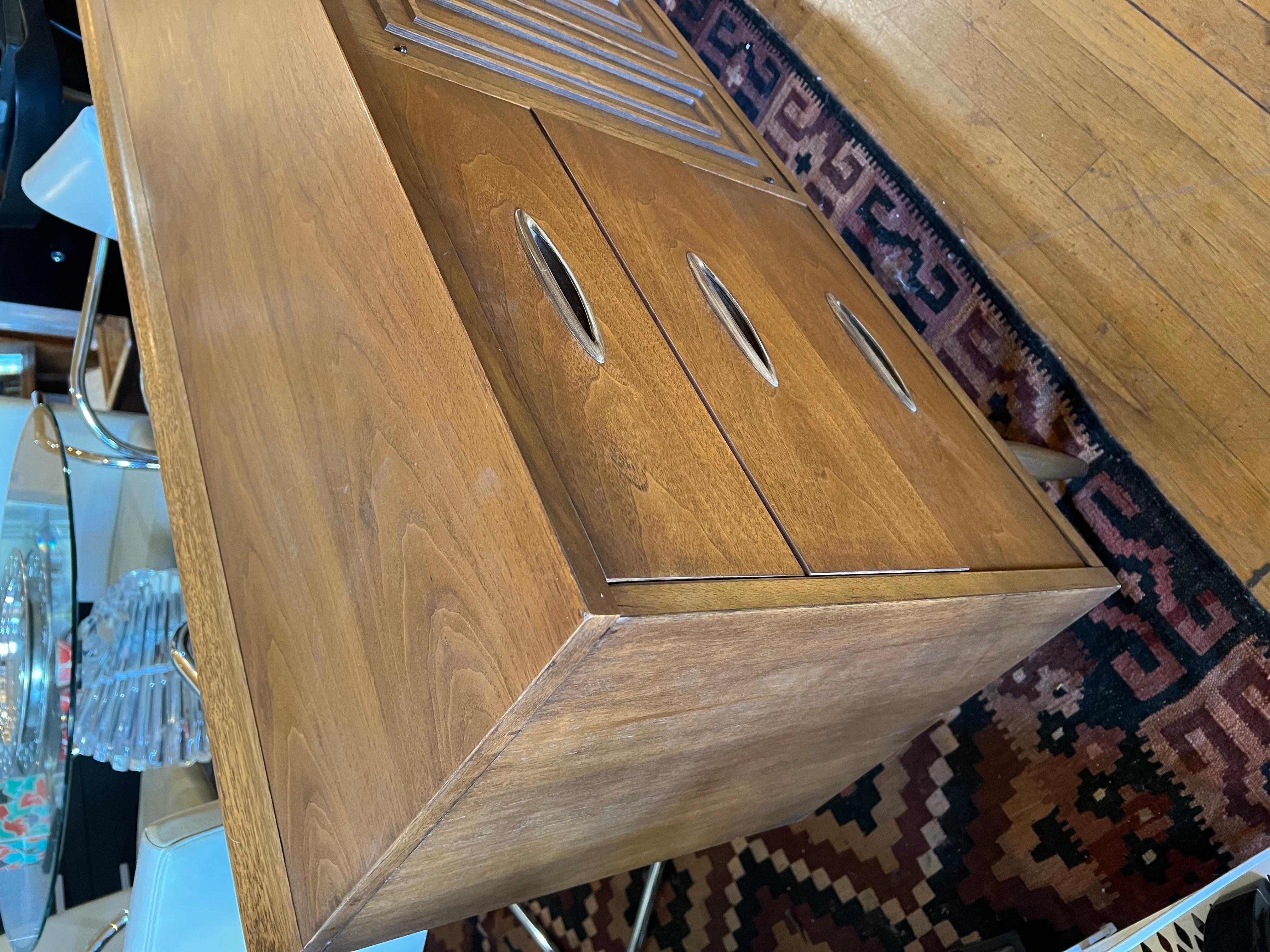 American Mid-Century Modern Walnut Dresser/Credenza by Broyhill 3