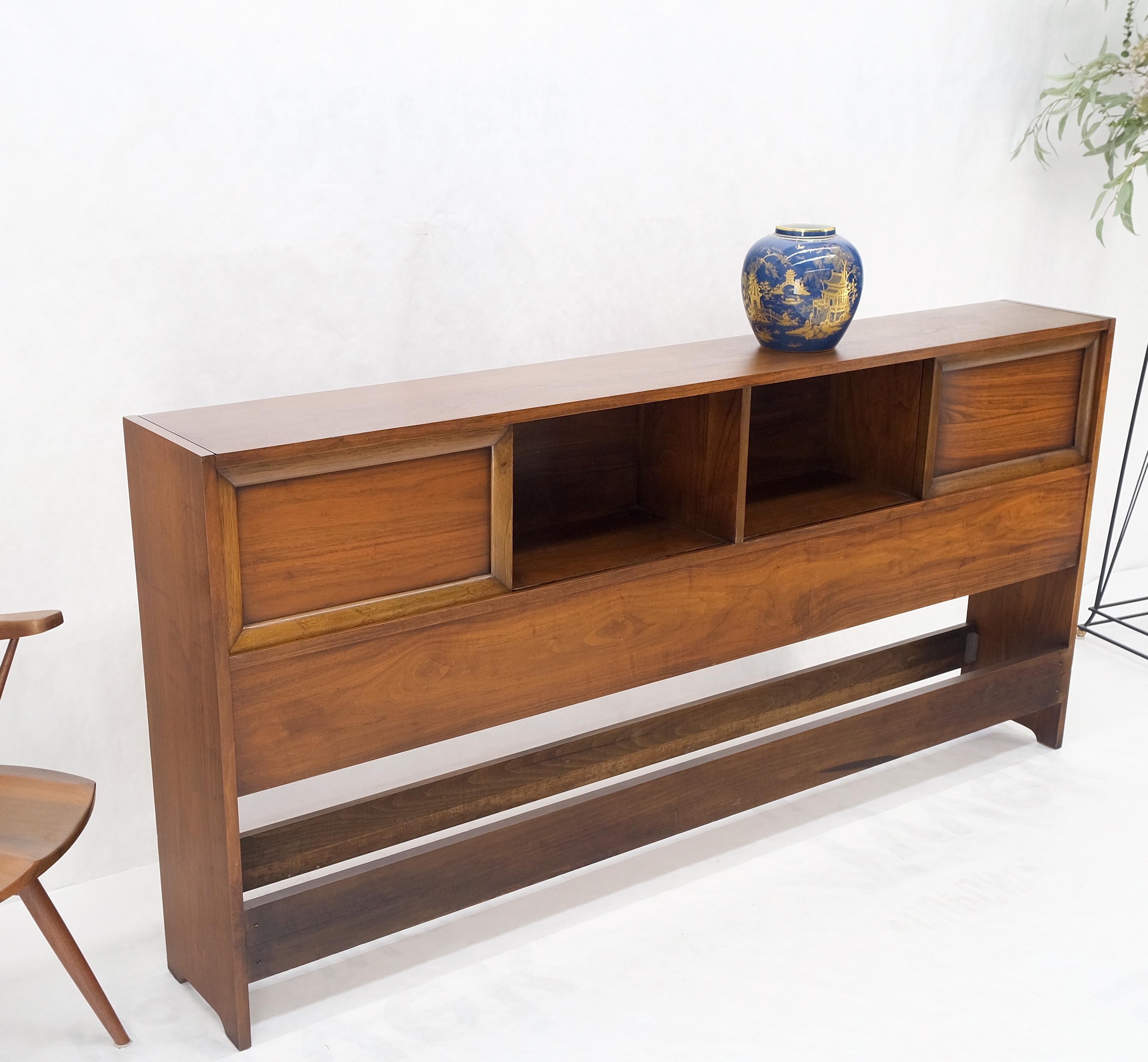 American Mid-Century Modern Walnut King Size Sliding Door Compartments Headboard 4