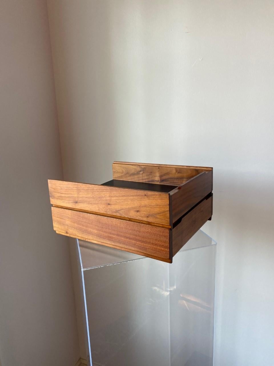 American Mid-Century Modern Walnut Modernist Paper Desk Tray 'Set of 2' In Good Condition In San Diego, CA