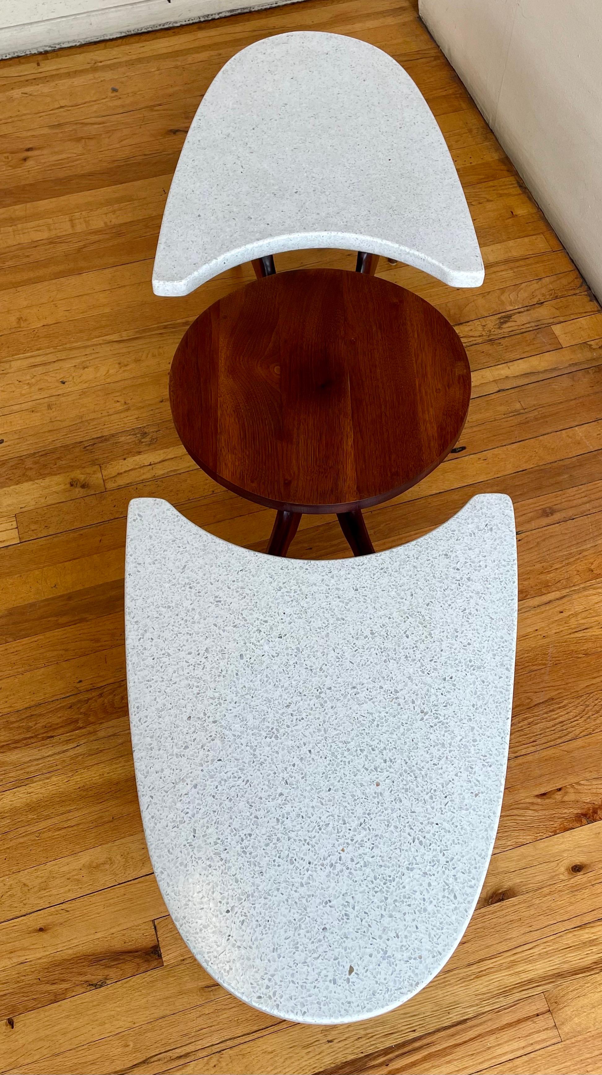 American Mid-Century Modern Walnut & Terrazzo Stone Rare Coffee Table In Excellent Condition In San Diego, CA
