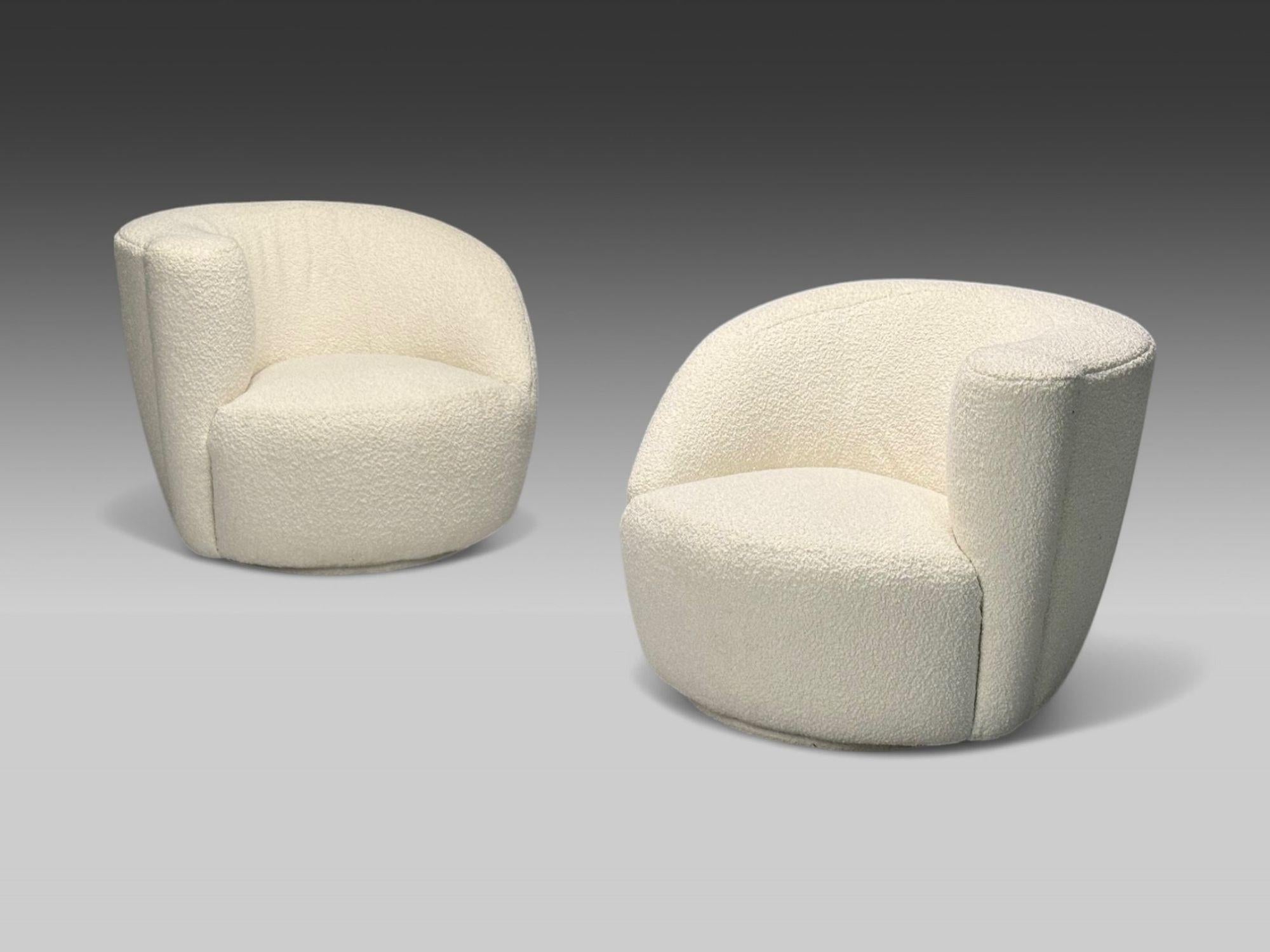 American Mid-Century Modern, White Bouclé, Nautilus Swivel Chairs, USA, 1970s
Pair of Nautilus style swivel lounge chairs after Vladimir Kagan newly upholstered in a luxurious true white thick and nubby bouclé fabric.

Wood, Bouclé; American,