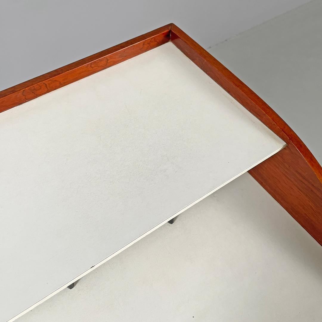 Escritorio americano de laminado de madera moderno de mediados de siglo George Nelson Herman Miller Años 60 en venta 5