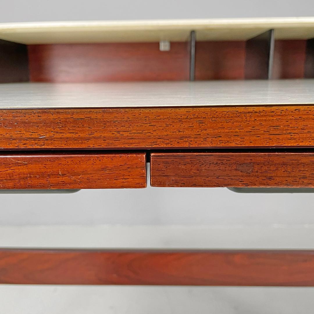 Escritorio americano de laminado de madera moderno de mediados de siglo George Nelson Herman Miller Años 60 en venta 9