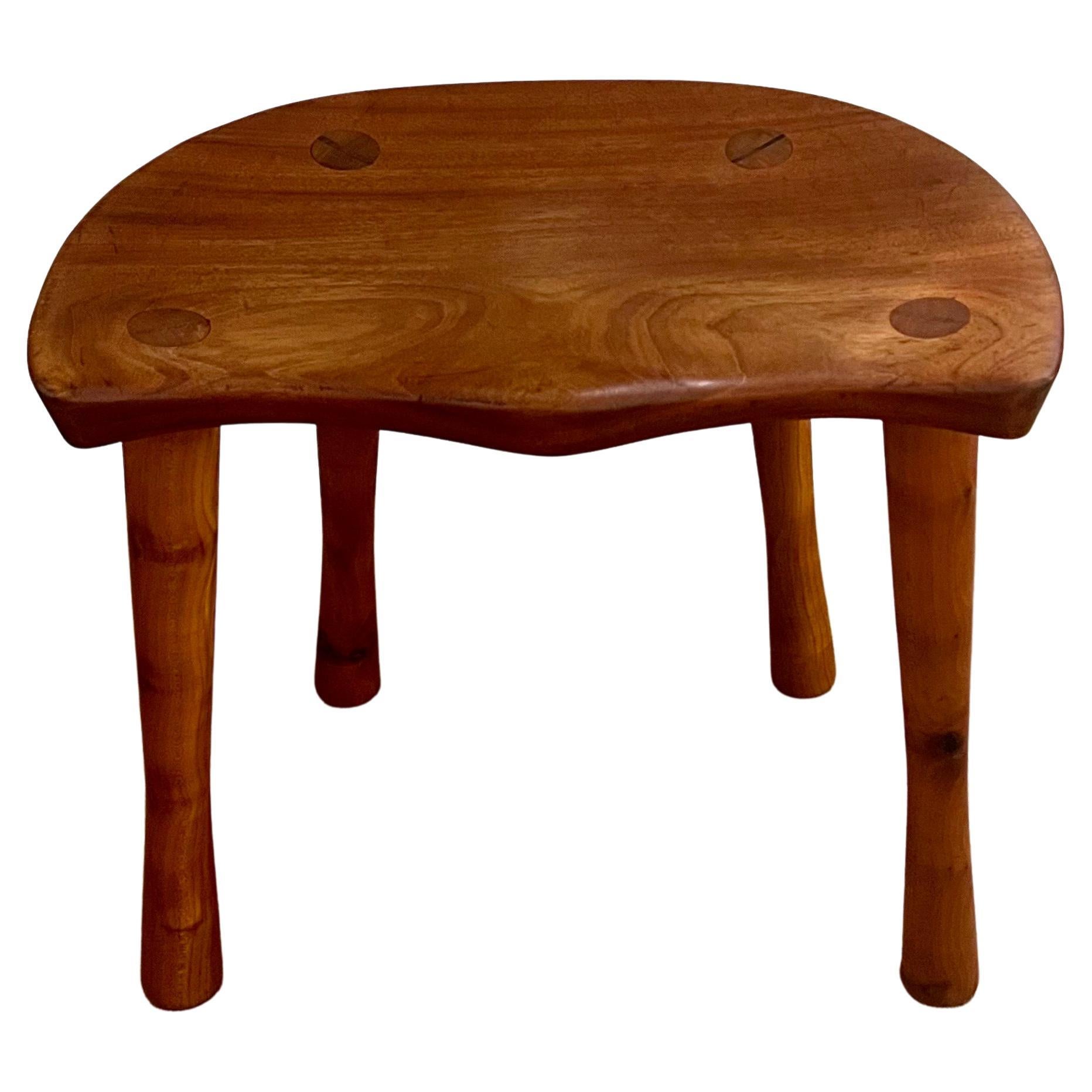 American Mid Century solid Walnut Milking Stool Hand Crafted In Excellent Condition In San Diego, CA