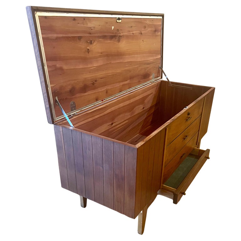 Lane Acclaim Cedar Chest lupon.gov.ph