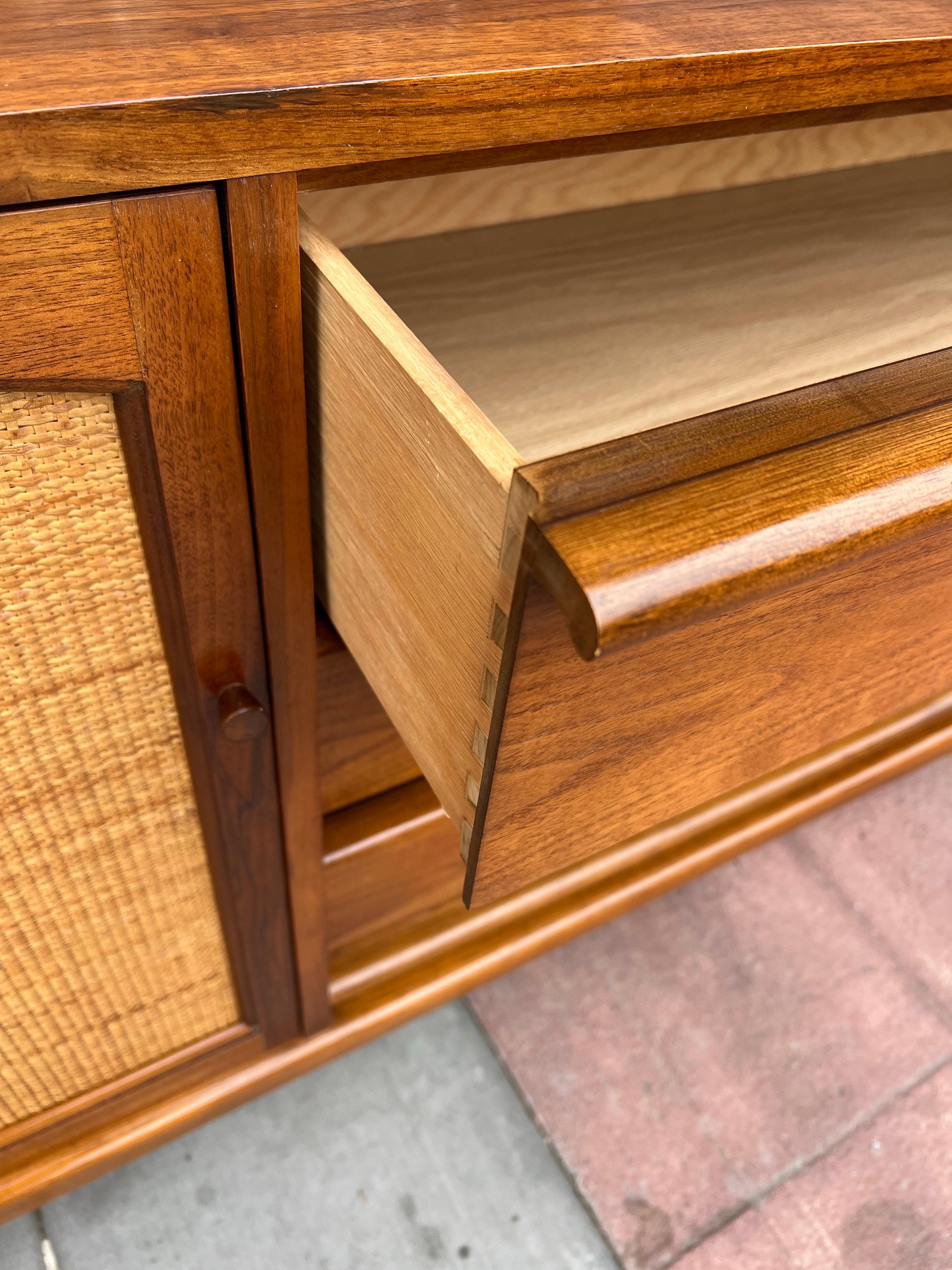 American Mid century Walnut & Cane Credenza with Reversible Front Door For Sale 5