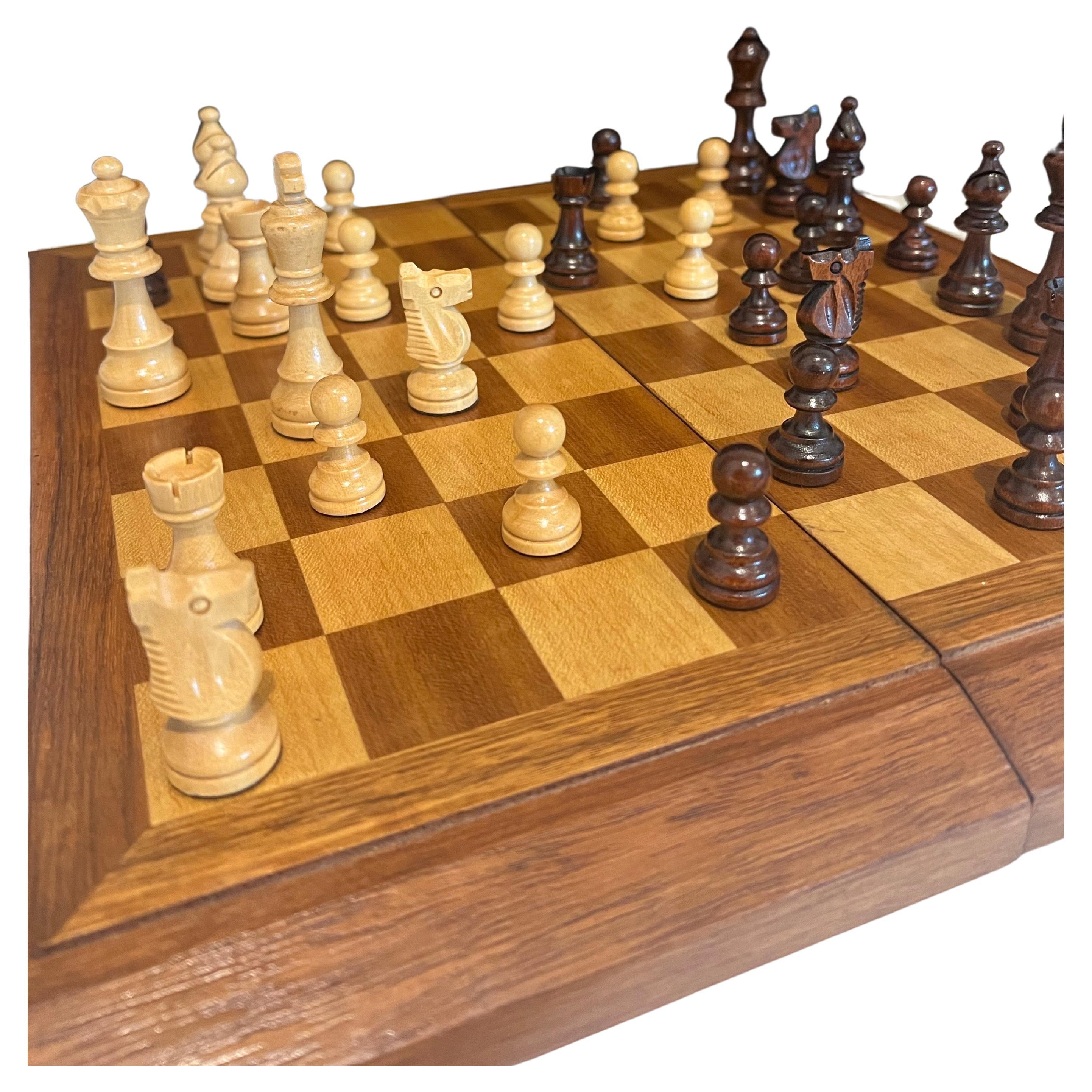 American Mid Century Walnut Portable Chess set 1970
s For Sale