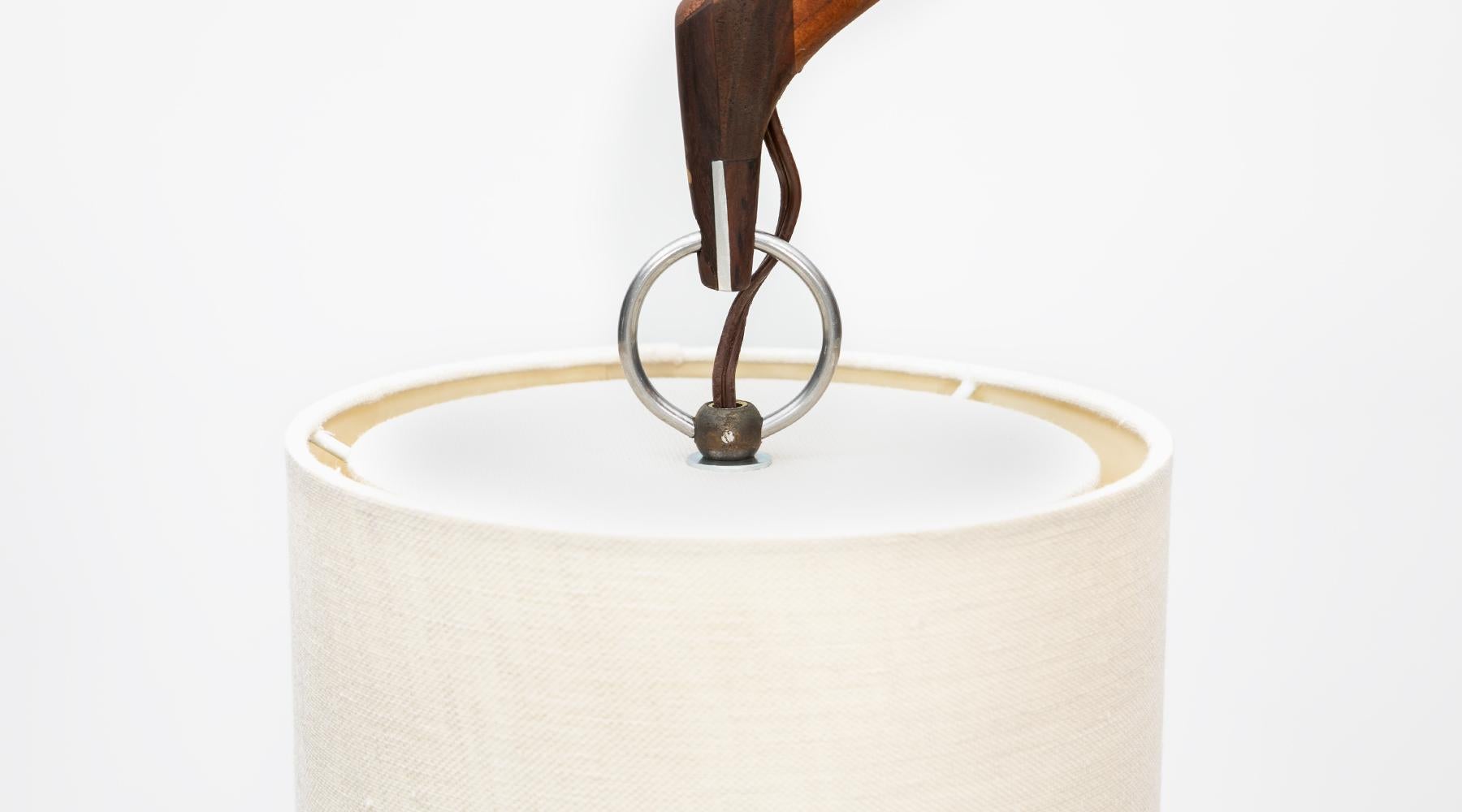 American Mid-Century Modern Pair of Floor Lamps in Walnut and Linen 6