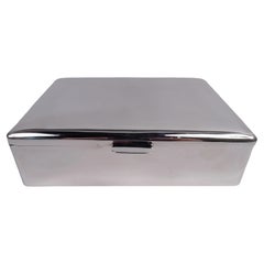 Caja americana de plata de ley moderna de mediados de siglo