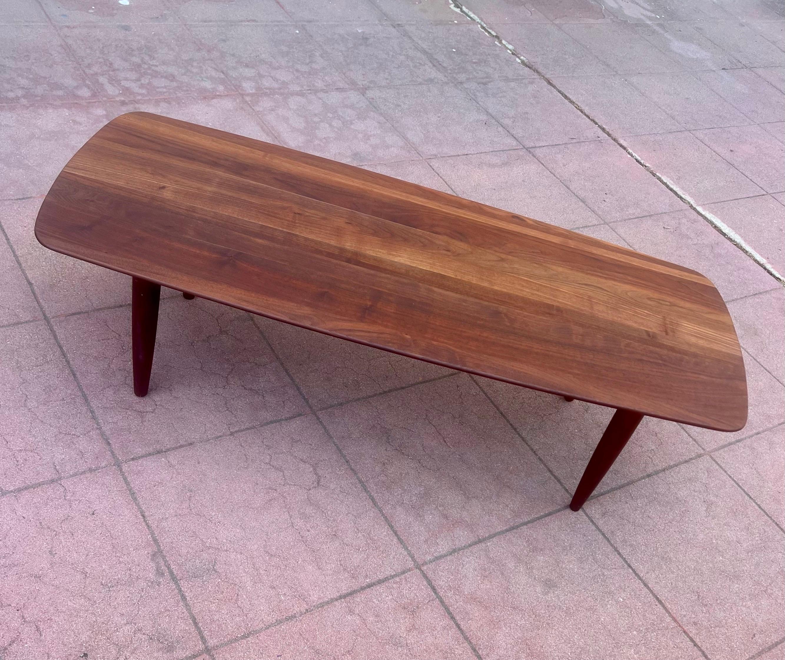 American Midcentury Solid Walnut Surfboard Coffee Table California Design For Sale 1