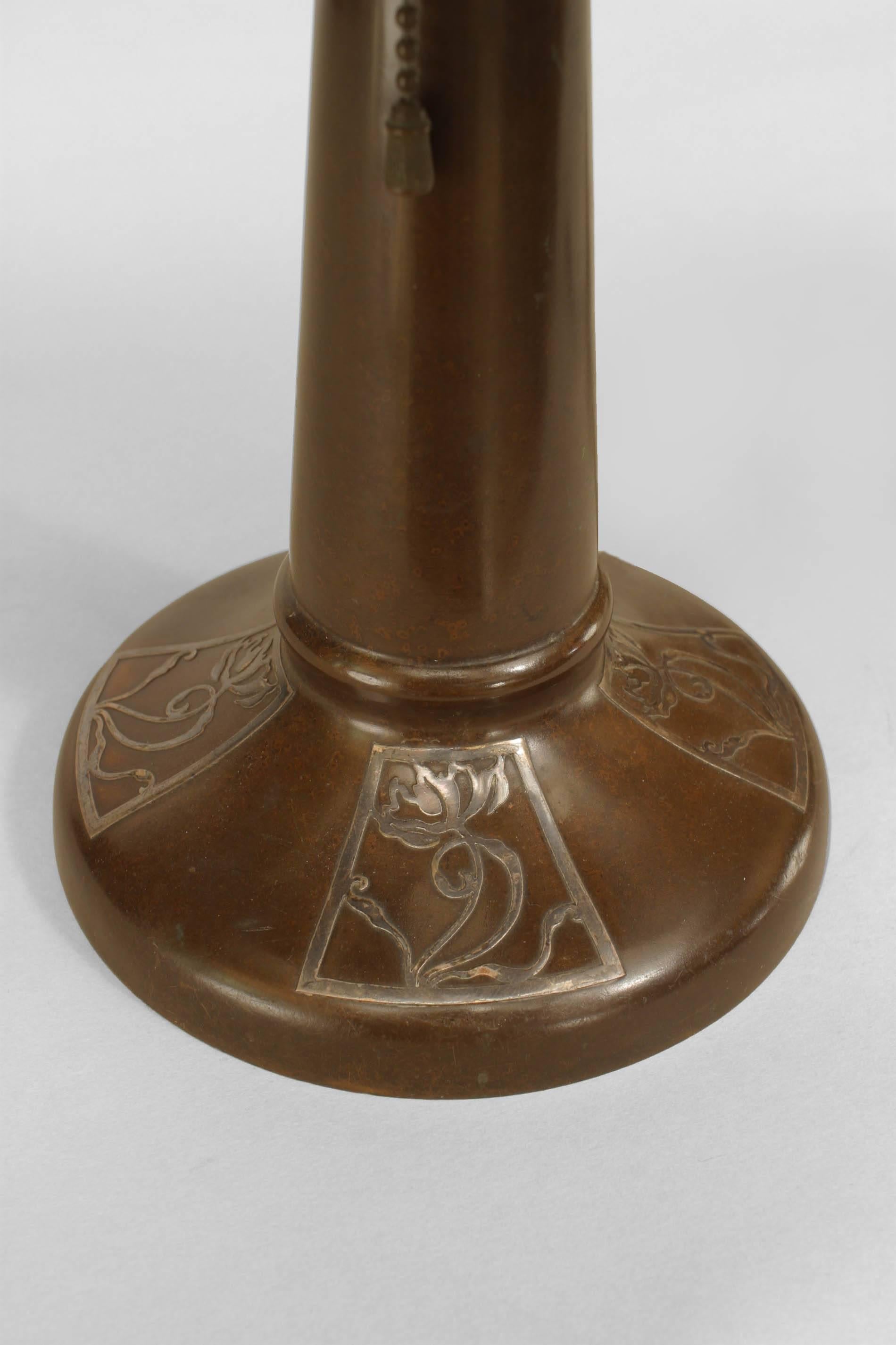 Heintz Art Metall-Tischlampe, amerikanische Mission (Missionsstil) im Angebot