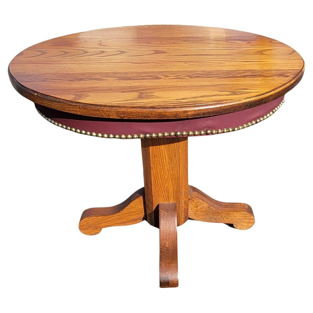 American Mission Oak Pedestal Oval Side Tables W Leatherette Nail Trim Apron In Good Condition For Sale In Germantown, MD